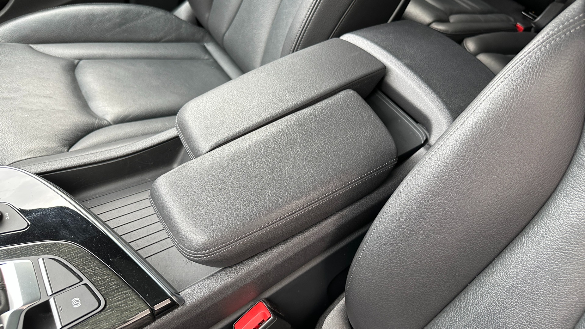 Used 2017 Audi Q7 PREMIUM PLUS / VISION PACKAGE / GRAY OAK TRIM / QUATTRO for sale Sold at Formula Imports in Charlotte NC 28227 20