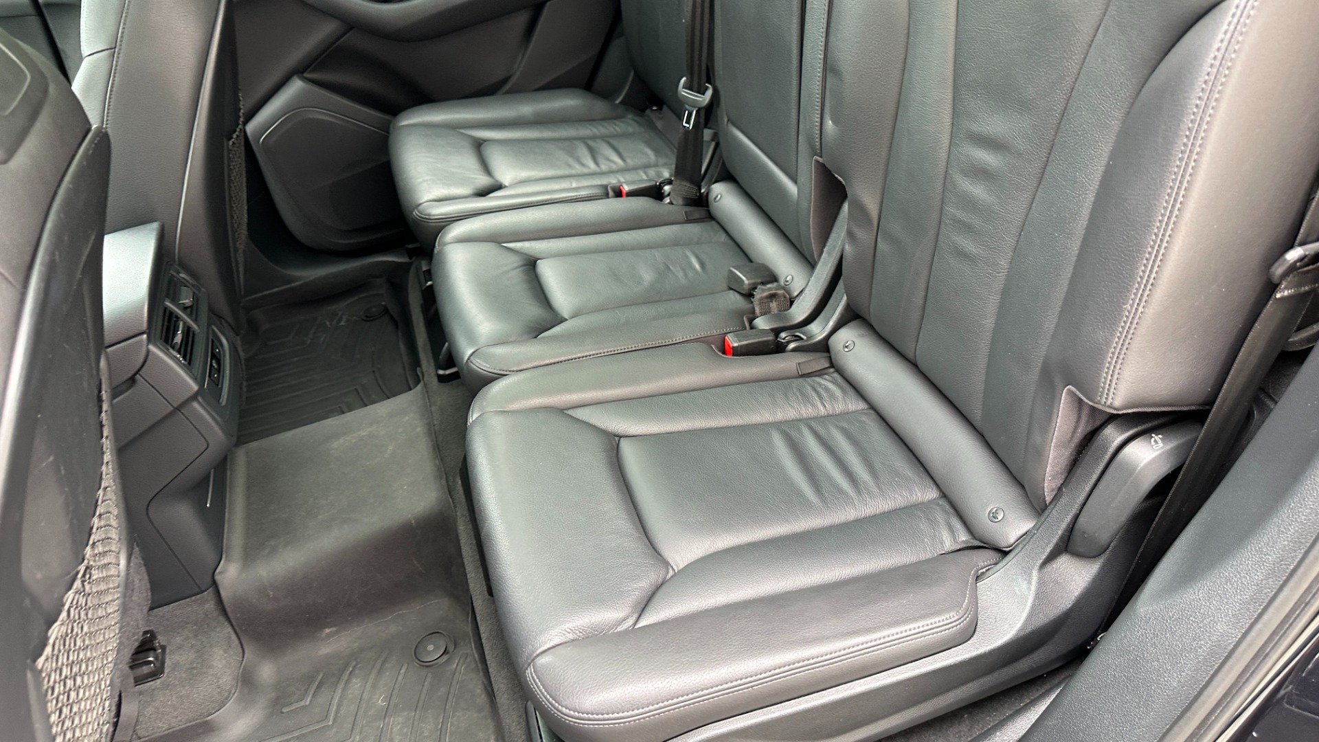 Used 2017 Audi Q7 PREMIUM PLUS / VISION PACKAGE / GRAY OAK TRIM / QUATTRO for sale Sold at Formula Imports in Charlotte NC 28227 25
