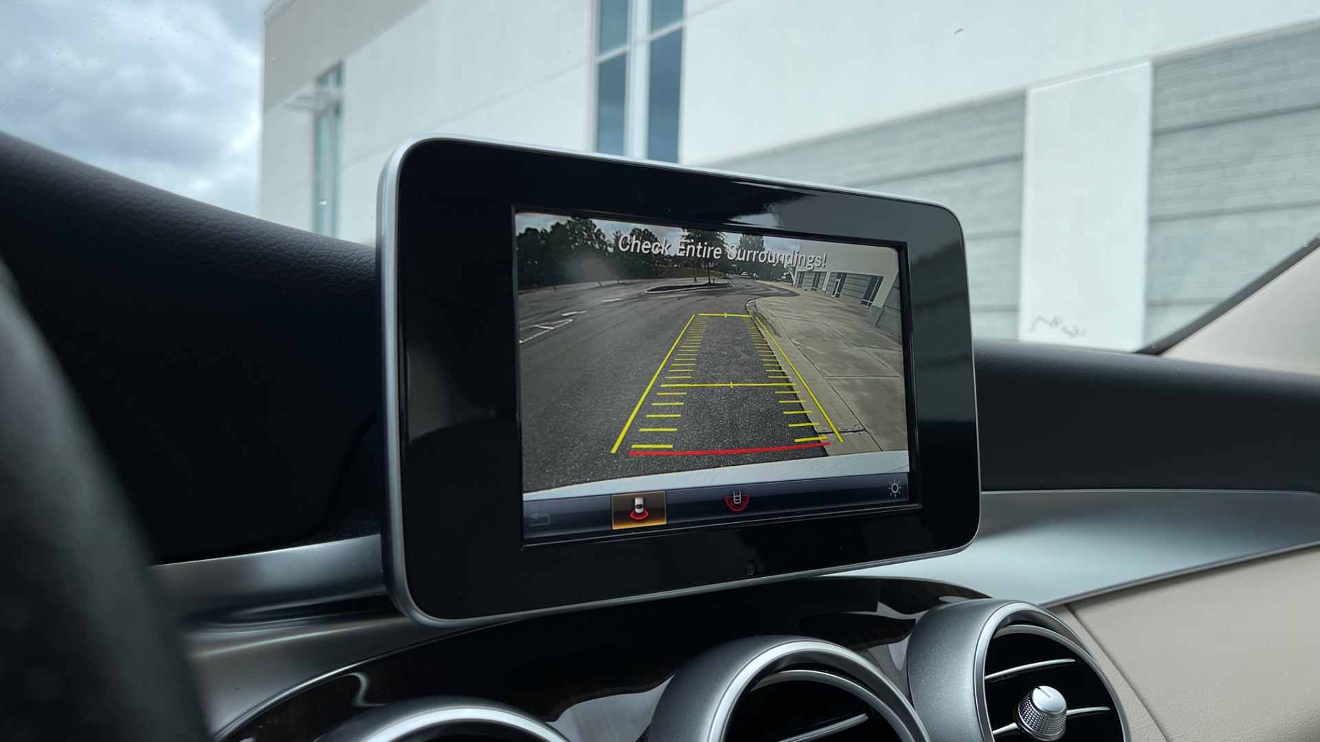 Used 2018 Mercedes-Benz C-CLASS C 300 PREMIUM / NAV / HTD STS / APPLE CARPLAY / REARVIEW for sale Sold at Formula Imports in Charlotte NC 28227 23