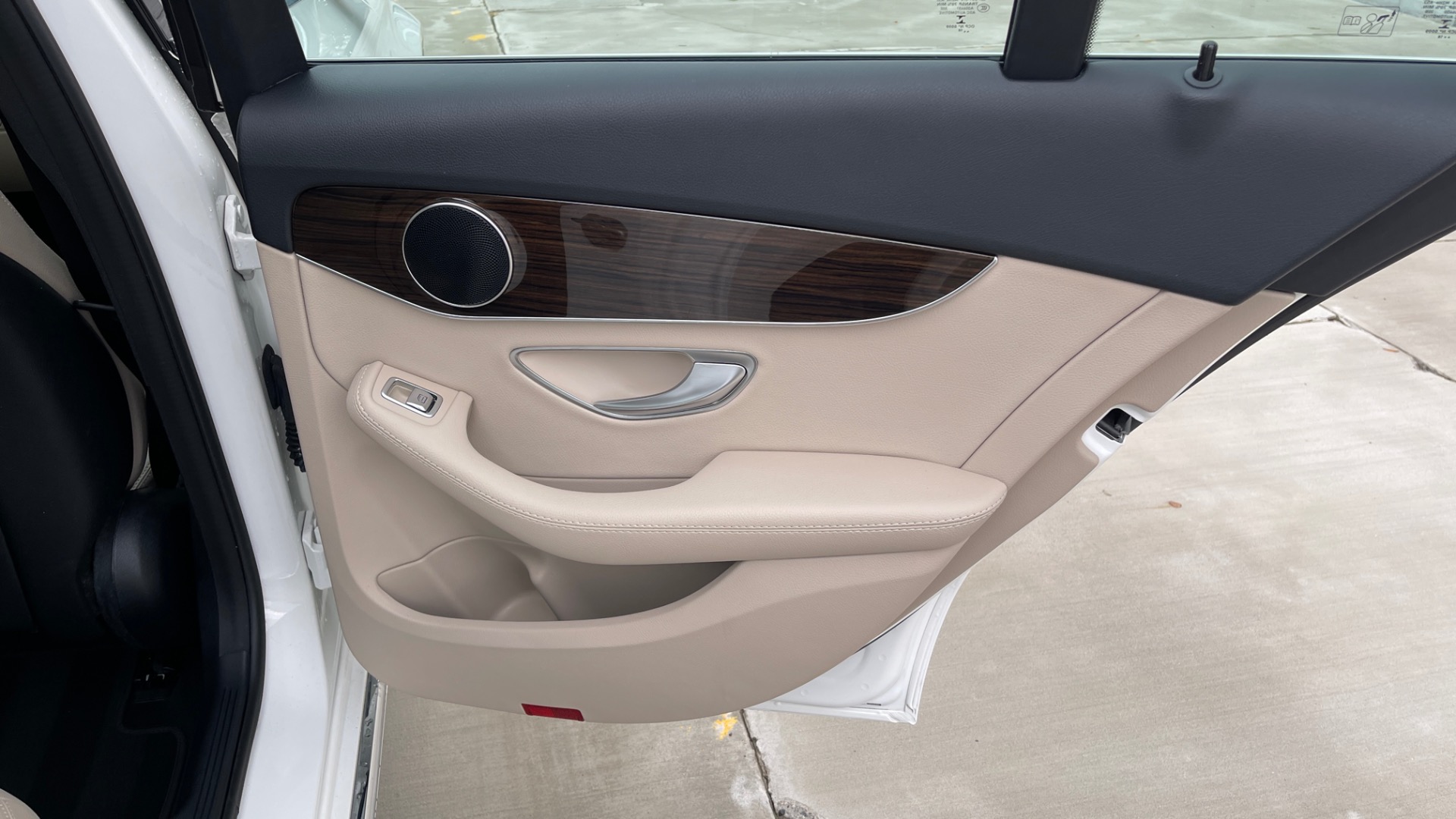 Used 2018 Mercedes-Benz C-Class C 300 / PREMIUM PACKAGE / 18IN WHEELS / HEATED FRONT SEATS / LED HEADLIGHTS for sale Sold at Formula Imports in Charlotte NC 28227 25