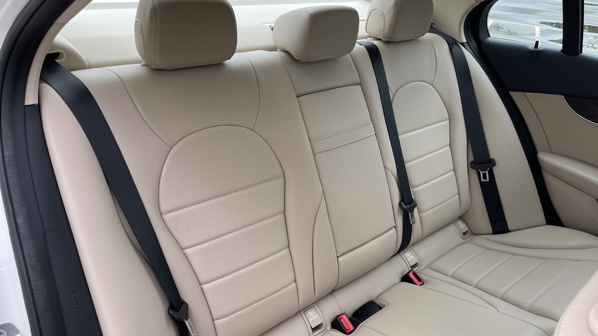 Used 2018 Mercedes-Benz C-Class C 300 / PREMIUM PACKAGE / 18IN WHEELS / HEATED FRONT SEATS / LED HEADLIGHTS for sale Sold at Formula Imports in Charlotte NC 28227 33