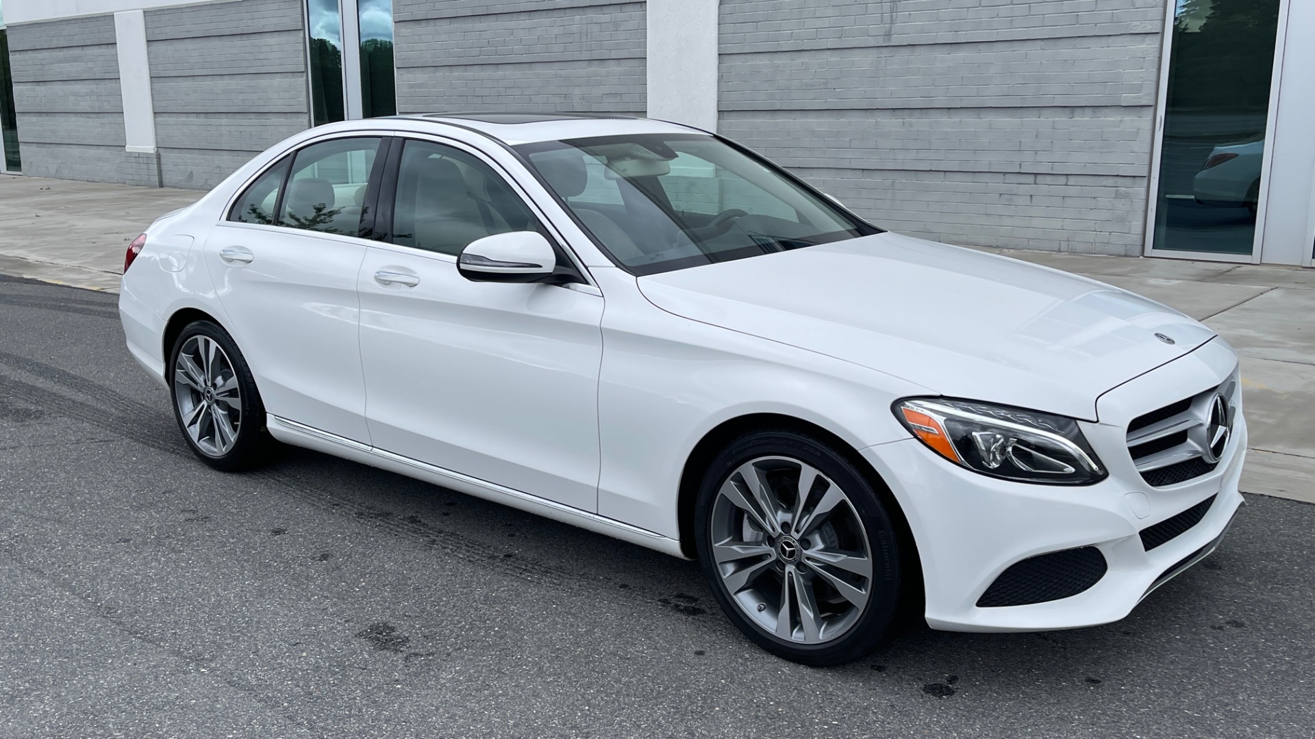 Used 2018 Mercedes-Benz C-CLASS C 300 PREMIUM / NAV / HTD STS / APPLE CARPLAY / REARVIEW for sale Sold at Formula Imports in Charlotte NC 28227 7