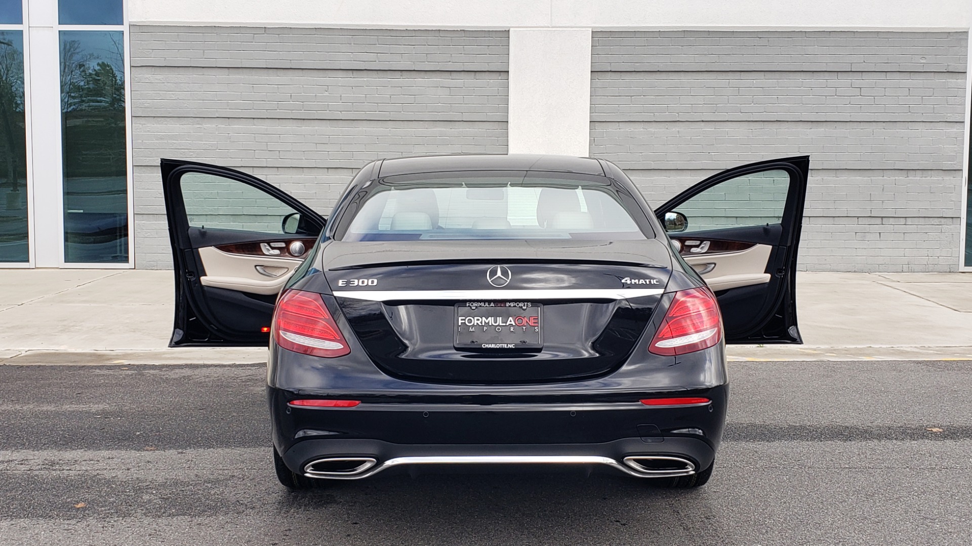 Used 2018 Mercedes-Benz E-CLASS E 300 PREM PKG 2 / NAV / PANO-ROOF / WARMTH & COMFORT PKG for sale Sold at Formula Imports in Charlotte NC 28227 26