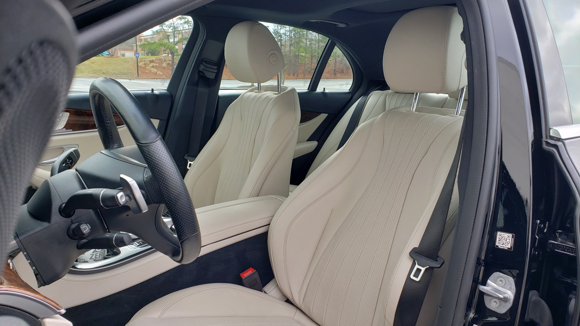 Used 2018 Mercedes-Benz E-CLASS E 300 PREM PKG 2 / NAV / PANO-ROOF / WARMTH & COMFORT PKG for sale Sold at Formula Imports in Charlotte NC 28227 35