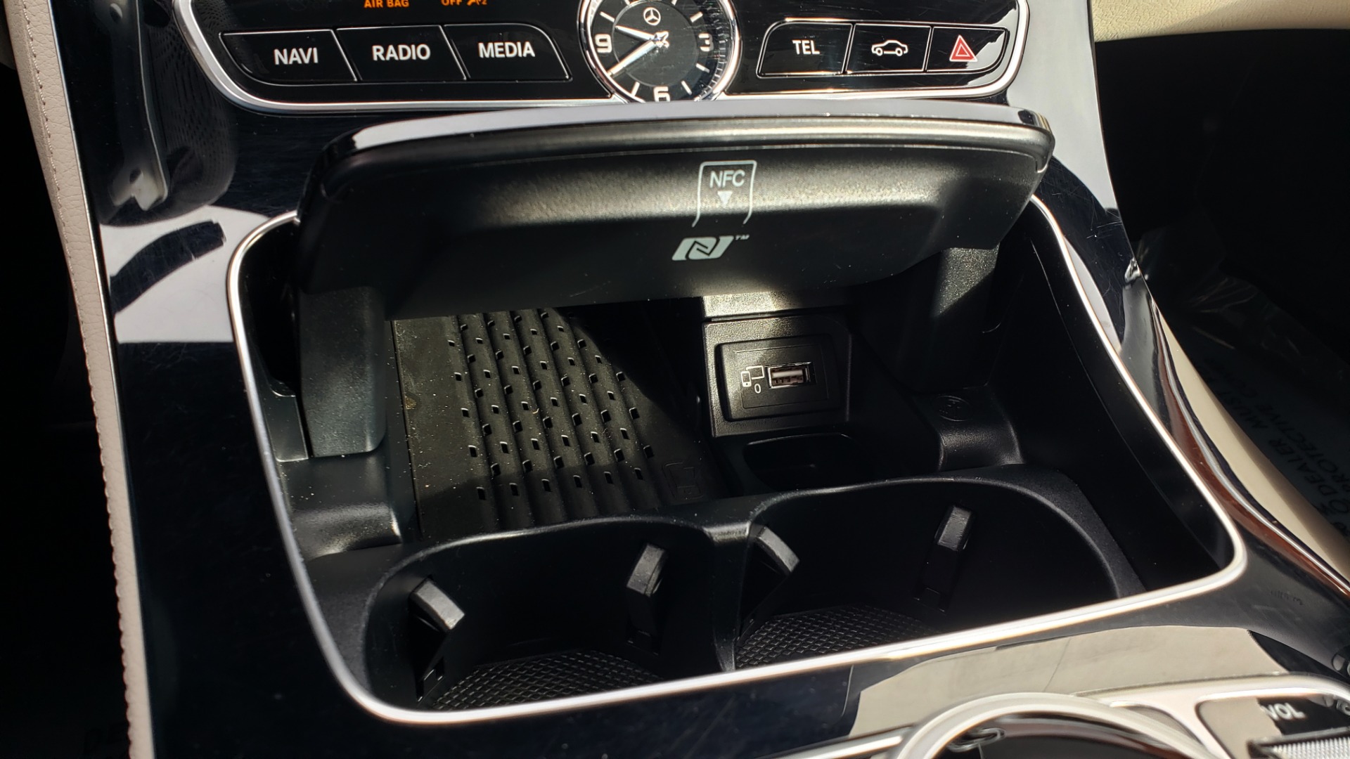 Used 2018 Mercedes-Benz E-CLASS E 300 PREM PKG 2 / NAV / PANO-ROOF / WARMTH & COMFORT PKG for sale Sold at Formula Imports in Charlotte NC 28227 50