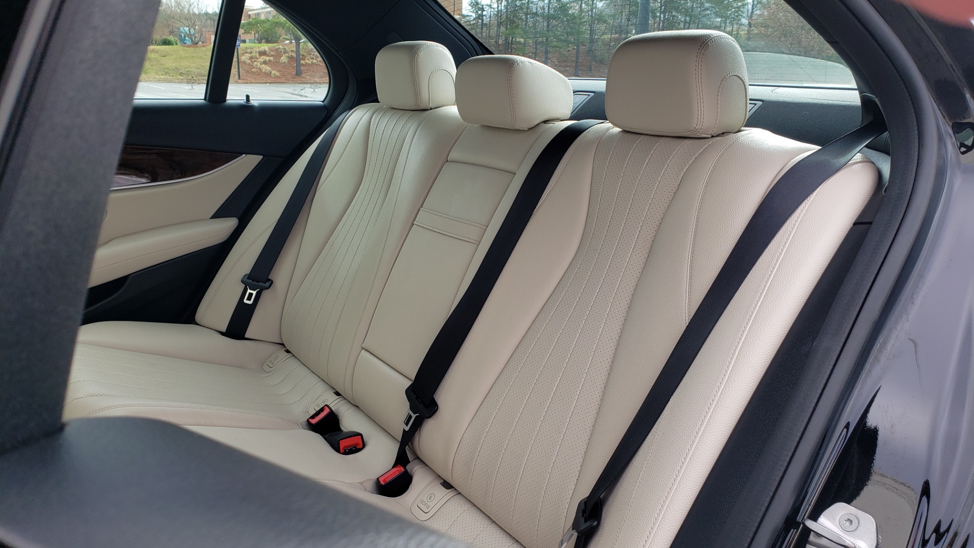 Used 2018 Mercedes-Benz E-CLASS E 300 PREM PKG 2 / NAV / PANO-ROOF / WARMTH & COMFORT PKG for sale Sold at Formula Imports in Charlotte NC 28227 61