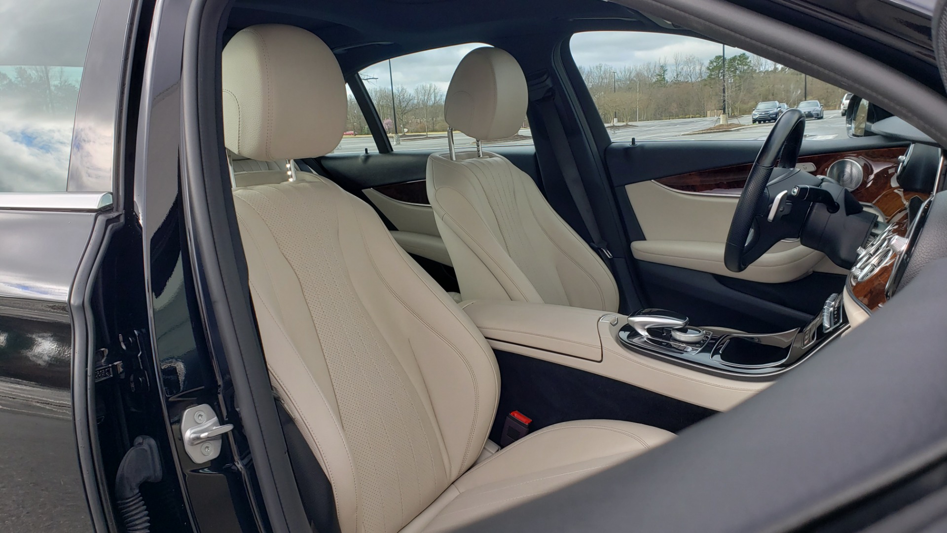 Used 2018 Mercedes-Benz E-CLASS E 300 PREM PKG 2 / NAV / PANO-ROOF / WARMTH & COMFORT PKG for sale Sold at Formula Imports in Charlotte NC 28227 66