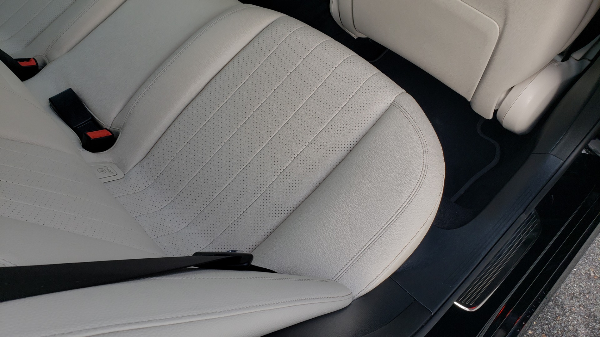 Used 2018 Mercedes-Benz E-CLASS E 300 PREM PKG 2 / NAV / PANO-ROOF / WARMTH & COMFORT PKG for sale Sold at Formula Imports in Charlotte NC 28227 70