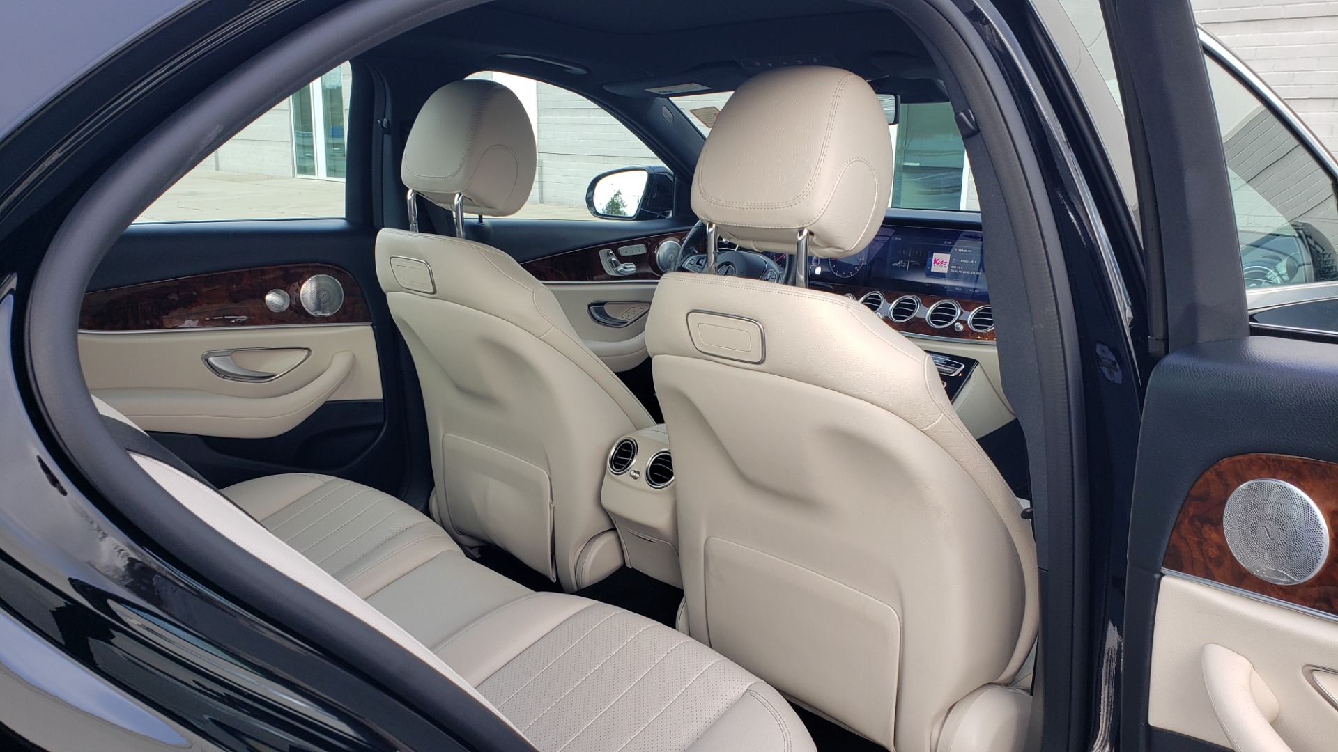 Used 2018 Mercedes-Benz E-CLASS E 300 PREM PKG 2 / NAV / PANO-ROOF / WARMTH & COMFORT PKG for sale Sold at Formula Imports in Charlotte NC 28227 73