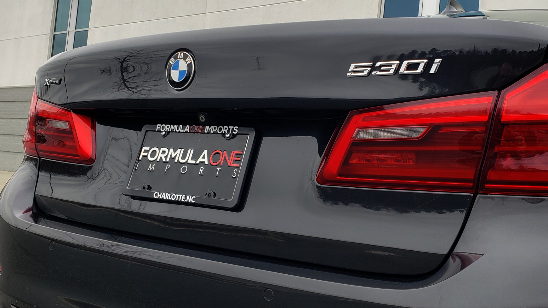 Used 2017 BMW 5 SERIES 530IXDRIVE / PREM PKG / DRVR ASST PLUS / CLD WTHR / APPLE CARPLAY for sale Sold at Formula Imports in Charlotte NC 28227 28