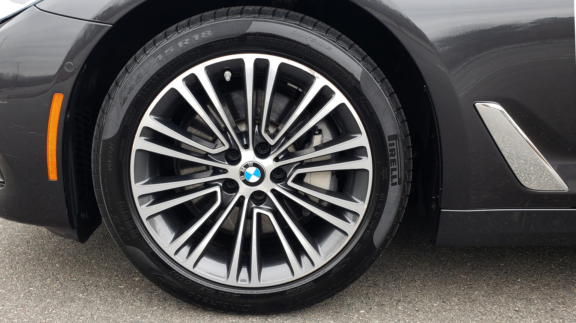Used 2017 BMW 5 SERIES 530IXDRIVE / PREM PKG / DRVR ASST PLUS / CLD WTHR / APPLE CARPLAY for sale Sold at Formula Imports in Charlotte NC 28227 79