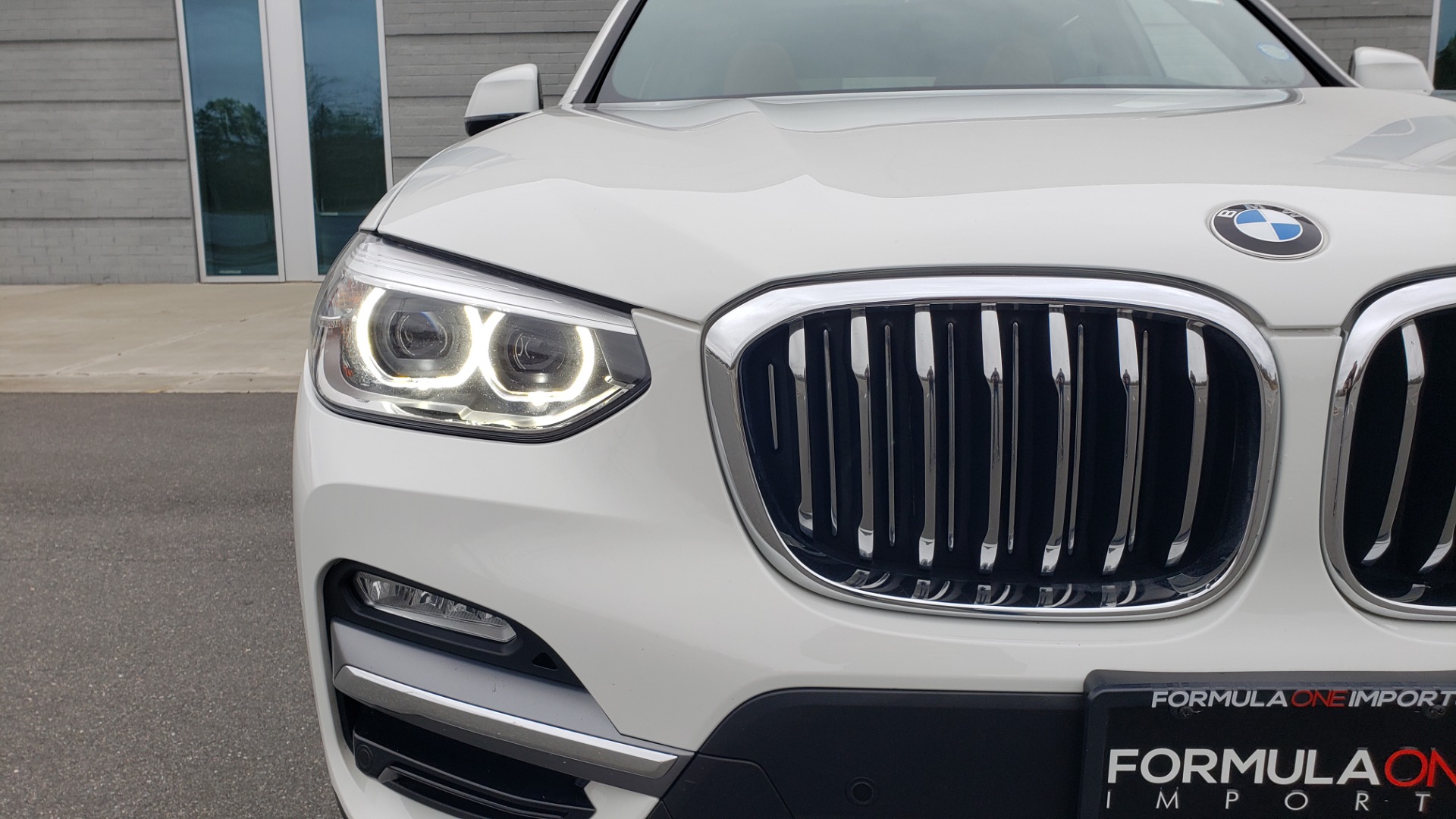 Used 2018 BMW X3 XDRIVE30I / LUX PKG / PREM PKG / CONV PKG / PDC / APPLE CARPLAY for sale Sold at Formula Imports in Charlotte NC 28227 23