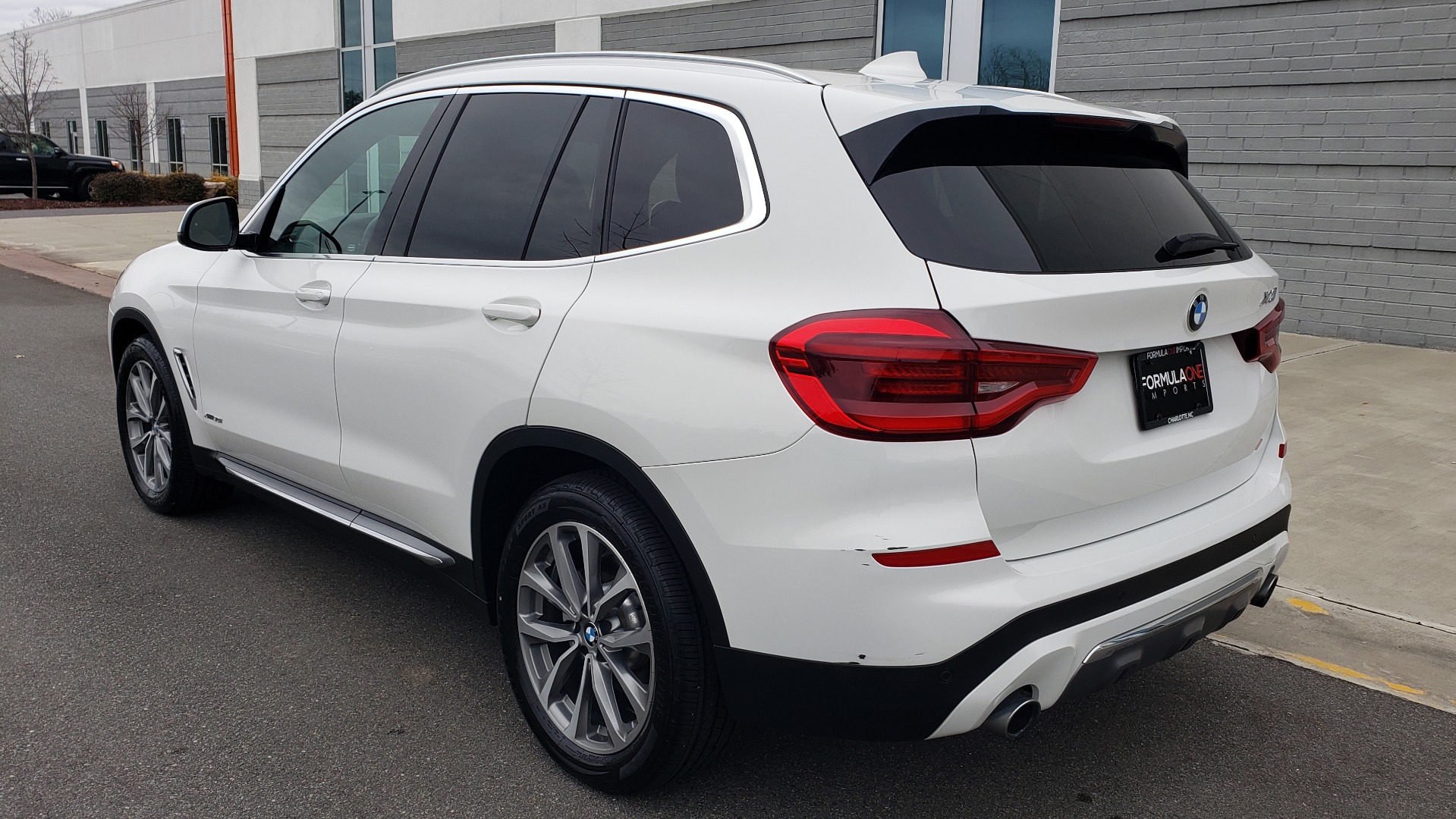 Used 2018 BMW X3 XDRIVE30I / LUX PKG / PREM PKG / CONV PKG / PDC / APPLE CARPLAY for sale Sold at Formula Imports in Charlotte NC 28227 5