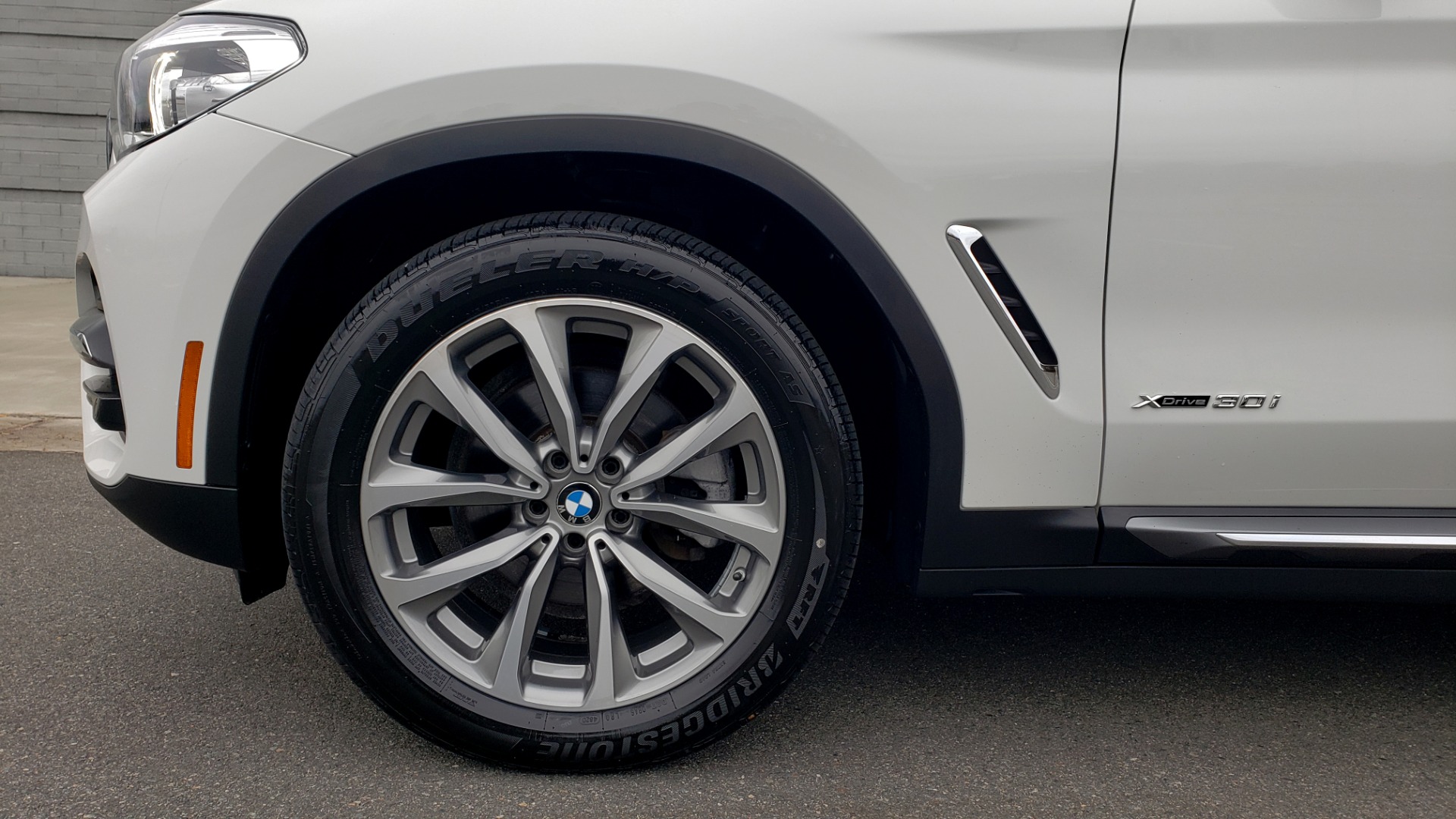 Used 2018 BMW X3 XDRIVE30I / LUX PKG / PREM PKG / CONV PKG / PDC / APPLE CARPLAY for sale Sold at Formula Imports in Charlotte NC 28227 87