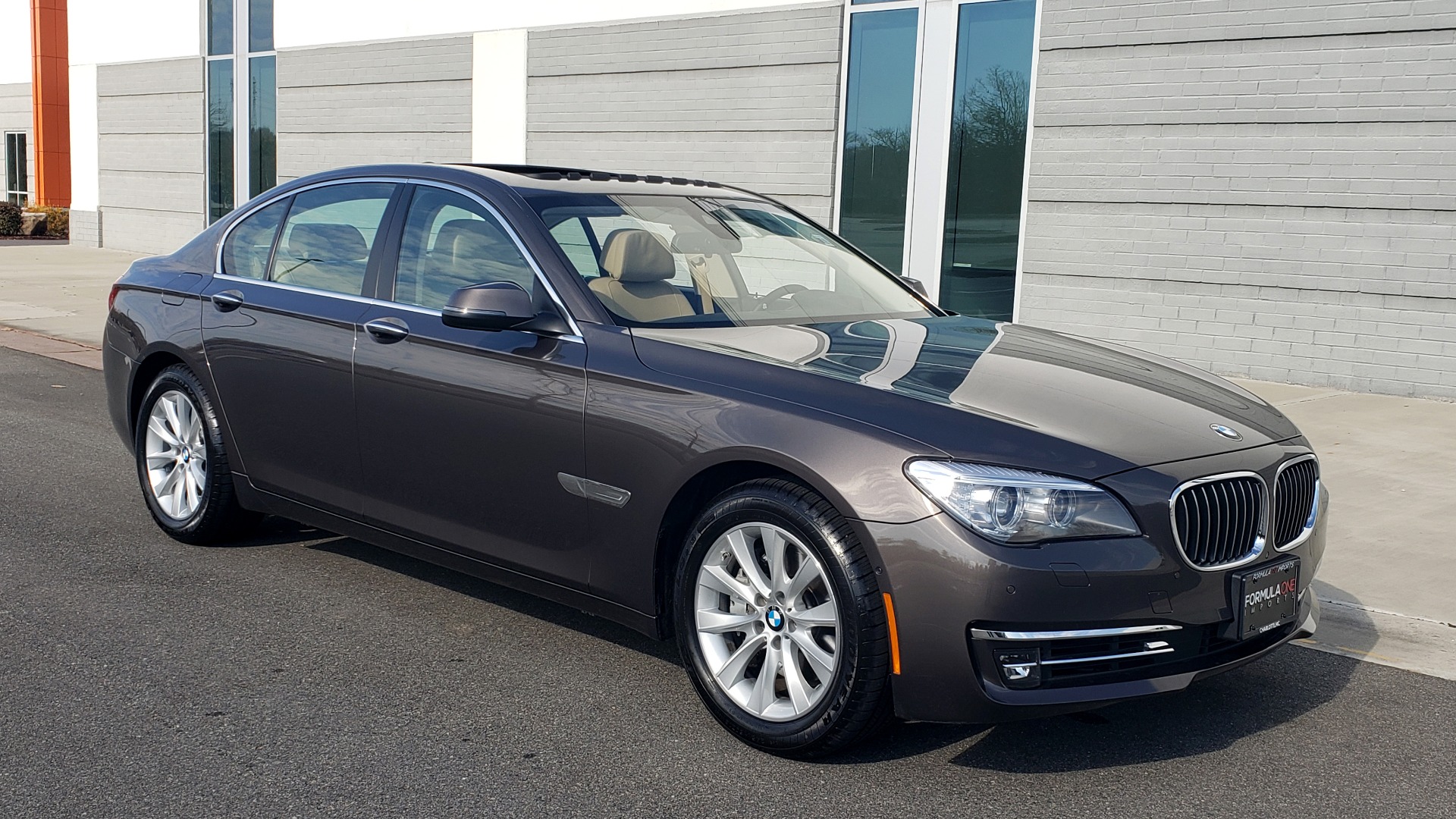 Used 2015 BMW 7 SERIES 740I SEDAN / EXECUTIVE PKG / DRVR ASST PLUS / HEADS-UP for sale Sold at Formula Imports in Charlotte NC 28227 10
