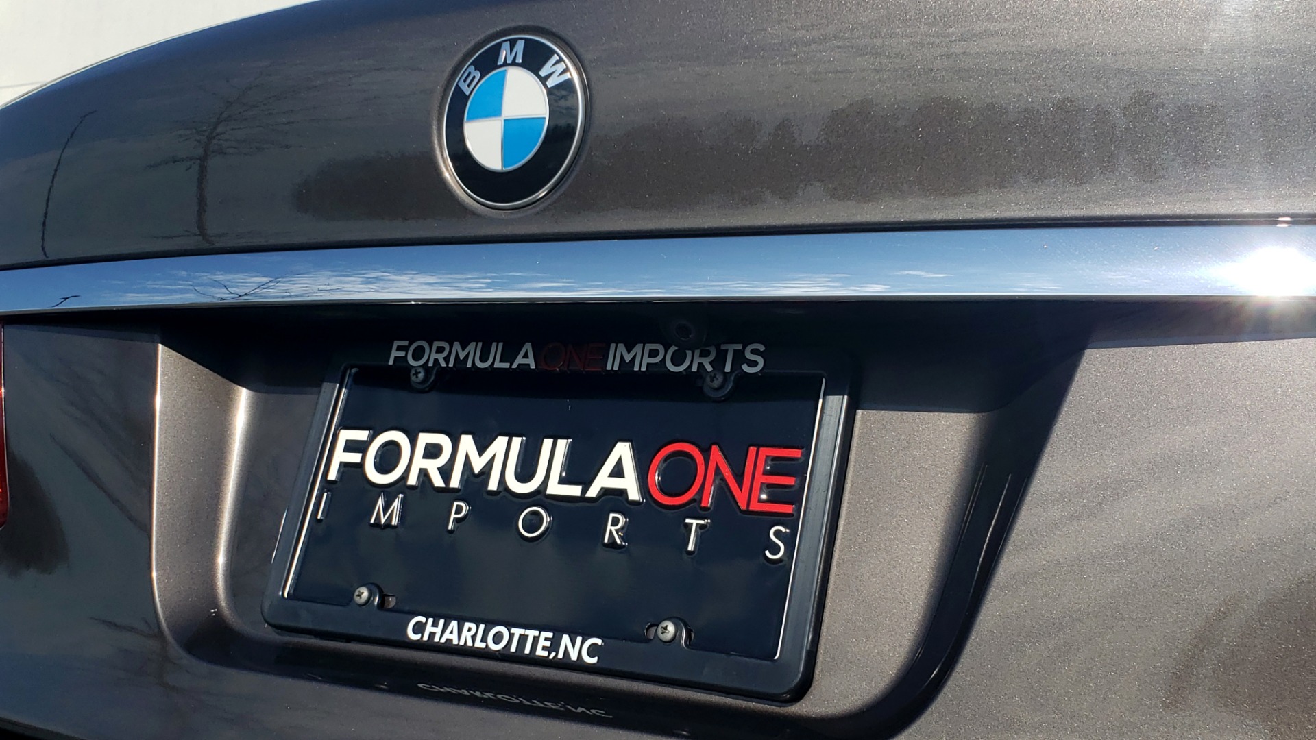 Used 2015 BMW 7 SERIES 740I SEDAN / EXECUTIVE PKG / DRVR ASST PLUS / HEADS-UP for sale Sold at Formula Imports in Charlotte NC 28227 29
