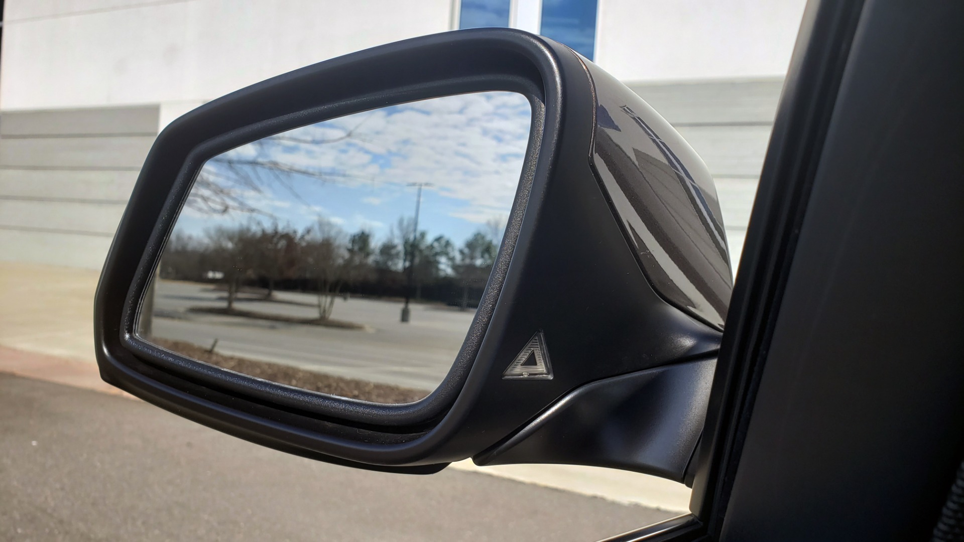 Used 2015 BMW 7 SERIES 740I SEDAN / EXECUTIVE PKG / DRVR ASST PLUS / HEADS-UP for sale Sold at Formula Imports in Charlotte NC 28227 37