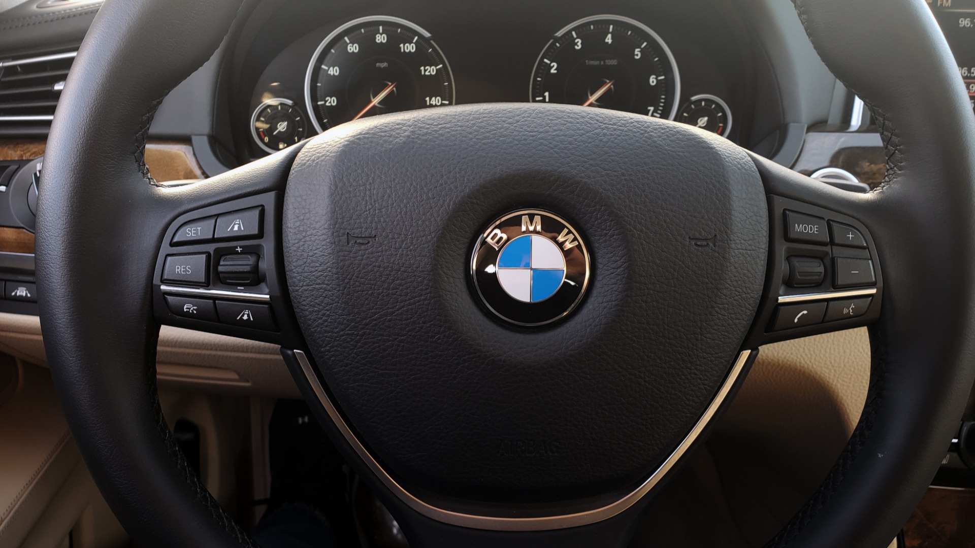 Used 2015 BMW 7 SERIES 740I SEDAN / EXECUTIVE PKG / DRVR ASST PLUS / HEADS-UP for sale Sold at Formula Imports in Charlotte NC 28227 38
