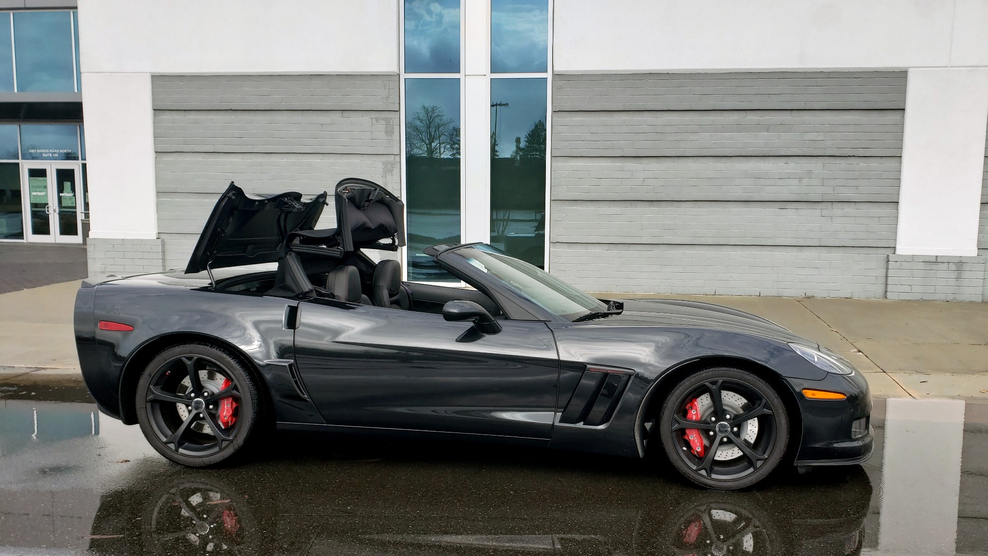 Used 2012 Chevrolet CORVETTE Z16 GRAND SPORT 3LT CONVERTIBLE / 6-SPD AUTO / NAV for sale Sold at Formula Imports in Charlotte NC 28227 7