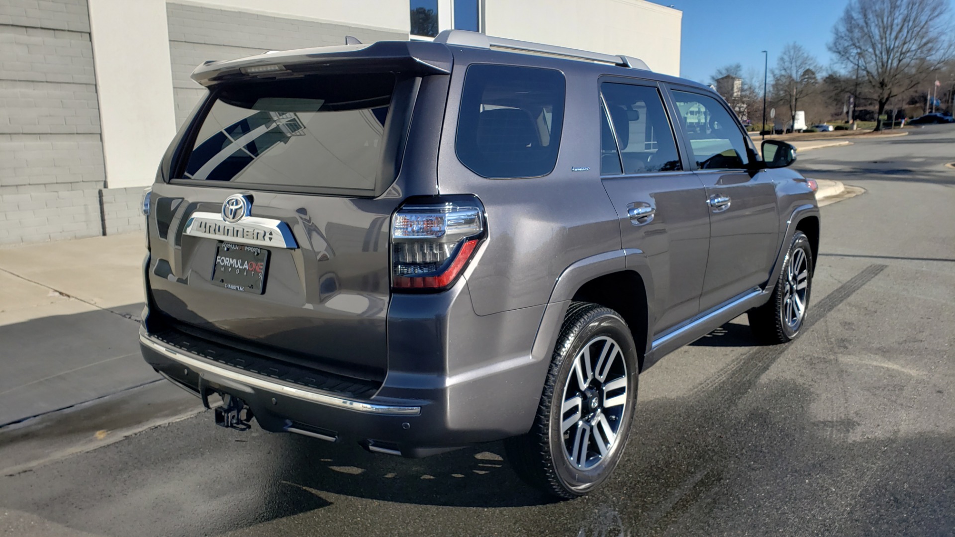 Used 2018 Toyota 4RUNNER LIMITED 4X4 / 4.0 V6 / AUTO / NAV / SUNROOF / REARVIEW for sale Sold at Formula Imports in Charlotte NC 28227 7