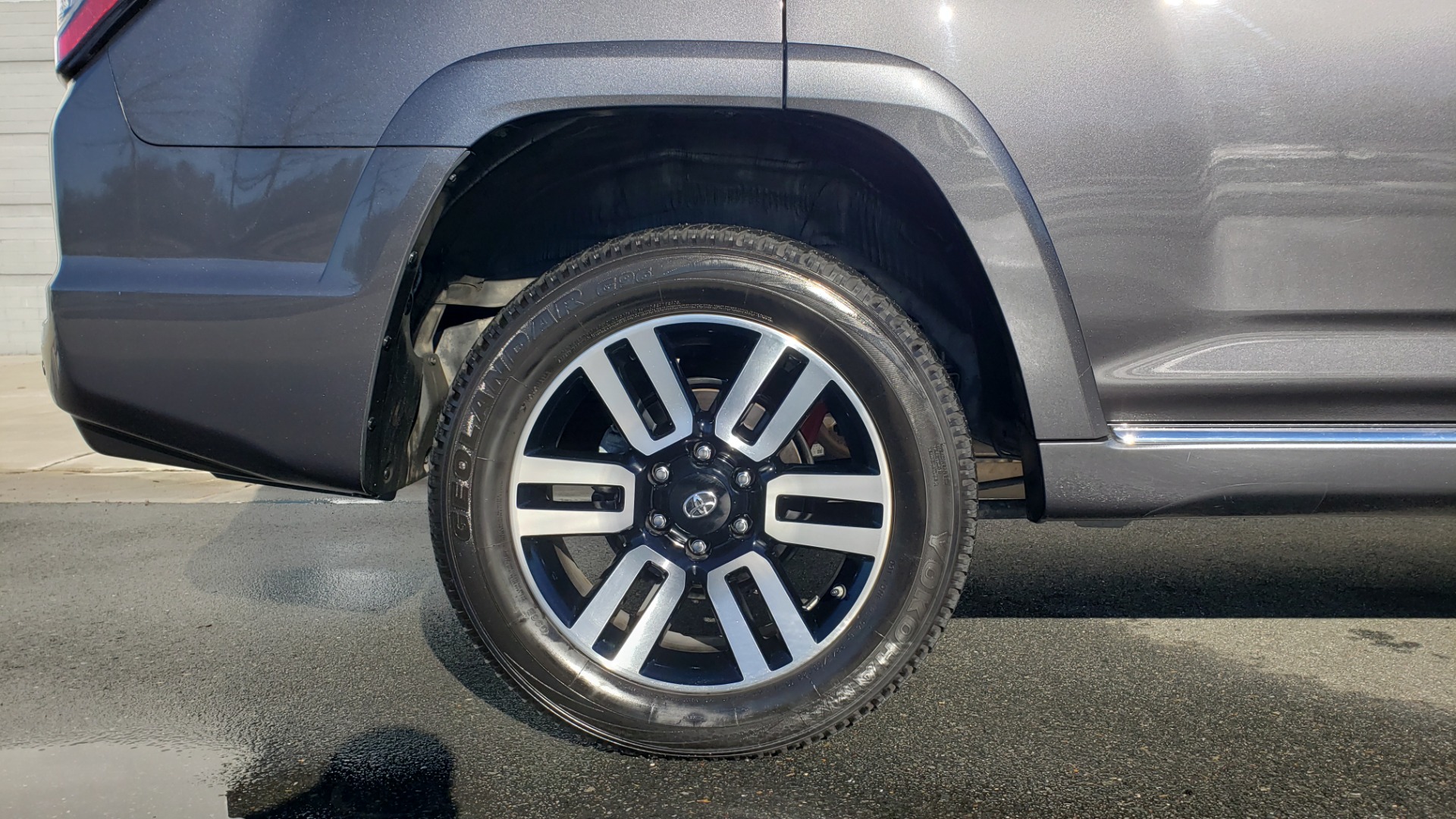 Used 2018 Toyota 4RUNNER LIMITED 4X4 / 4.0 V6 / AUTO / NAV / SUNROOF / REARVIEW for sale Sold at Formula Imports in Charlotte NC 28227 83