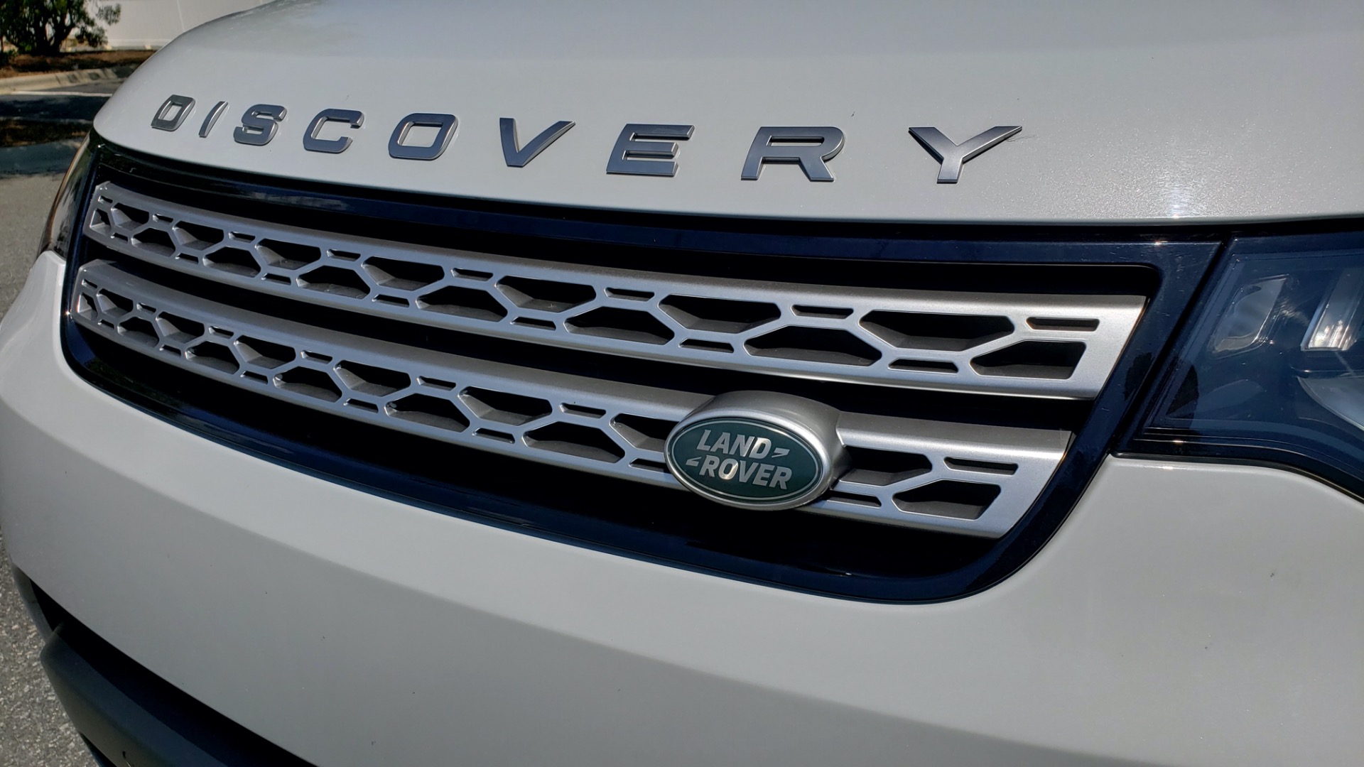Used 2017 Land Rover DISCOVERY HSE LUXURY / SC V6 / NAV / DRIVE PRO / VISION ASSIST for sale Sold at Formula Imports in Charlotte NC 28227 30