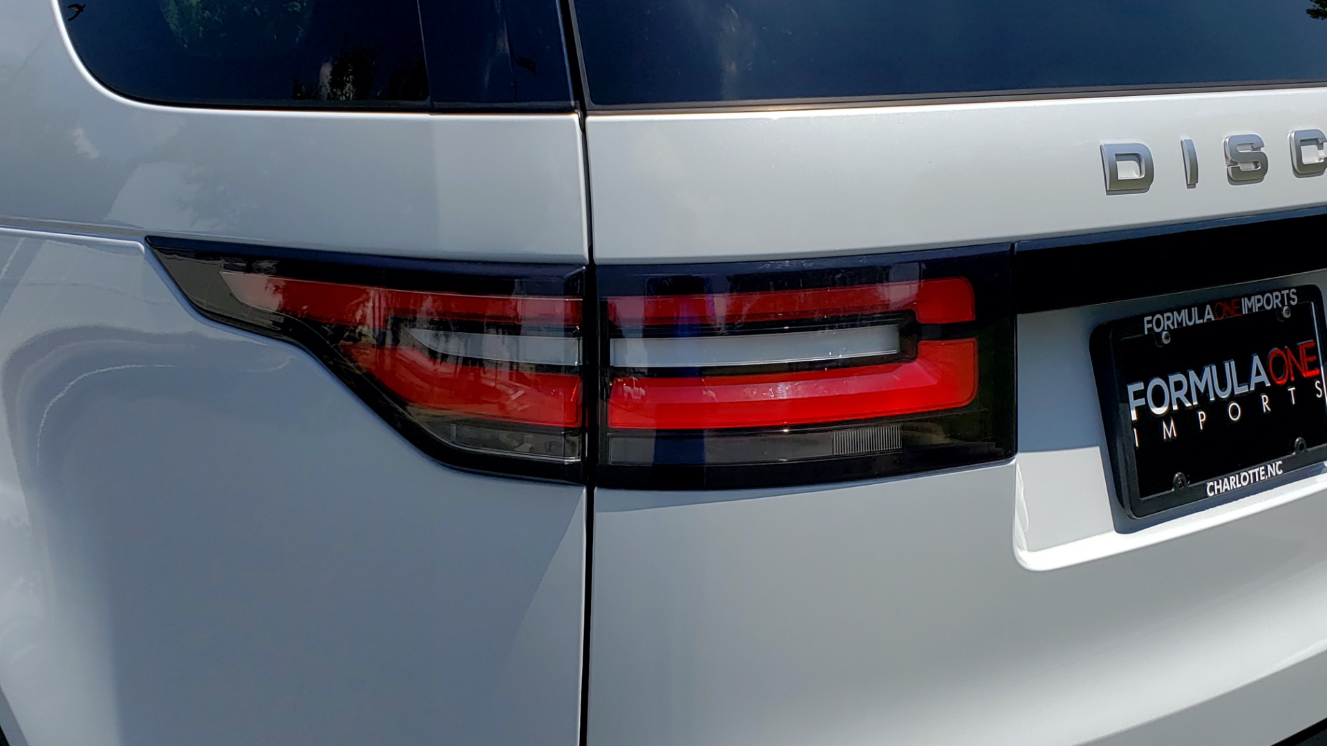 Used 2017 Land Rover DISCOVERY HSE LUXURY / SC V6 / NAV / DRIVE PRO / VISION ASSIST for sale Sold at Formula Imports in Charlotte NC 28227 35
