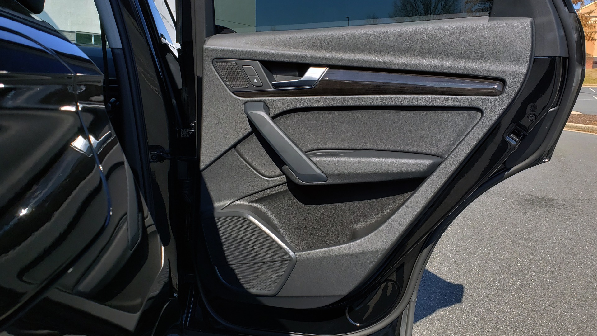 Used 2018 Audi Q5 PREMIUM PLUS / NAV / PANO-ROOF / CLD WTHR / REARVIEW for sale Sold at Formula Imports in Charlotte NC 28227 72
