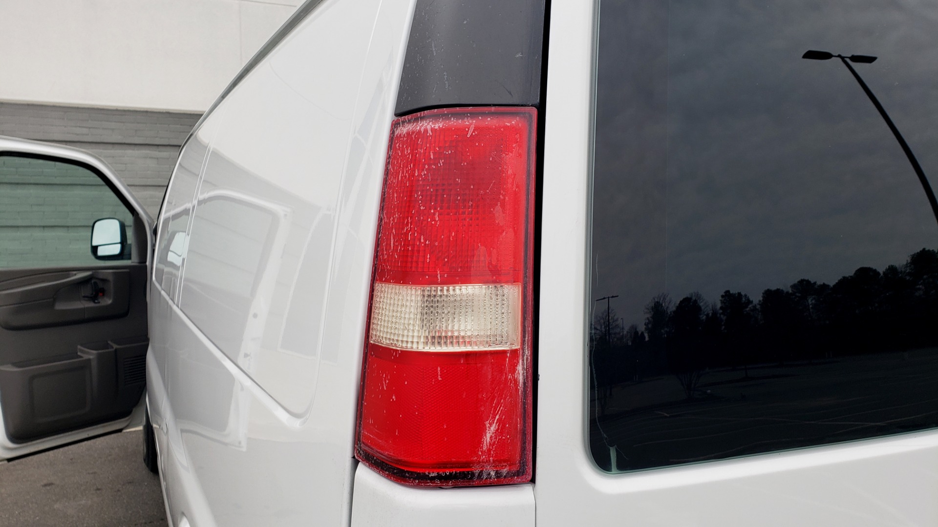 Used 2013 Chevrolet EXPRESS CARGO VAN 2500 / 135IN WB / STORAGE RACKS / RUNS GREAT for sale Sold at Formula Imports in Charlotte NC 28227 20