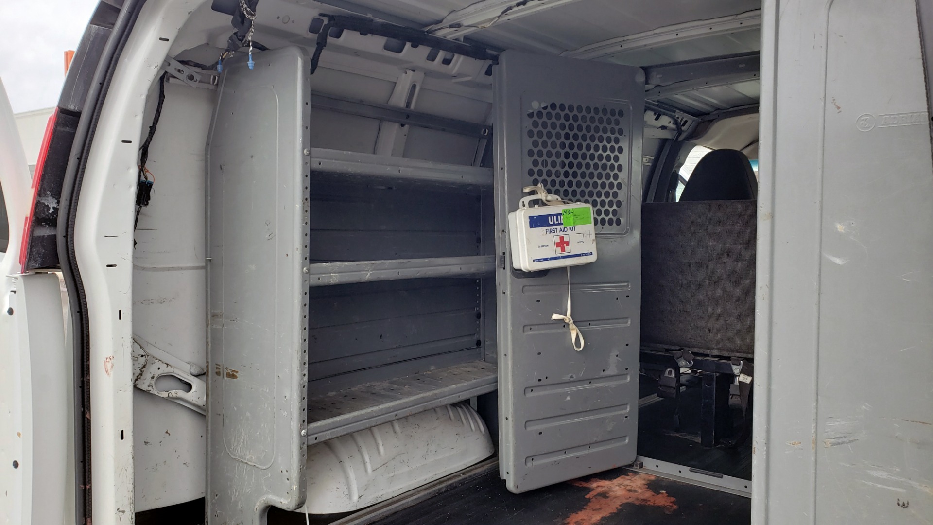 Used 2013 Chevrolet EXPRESS CARGO VAN 2500 / 135IN WB / STORAGE RACKS / RUNS GREAT for sale Sold at Formula Imports in Charlotte NC 28227 24