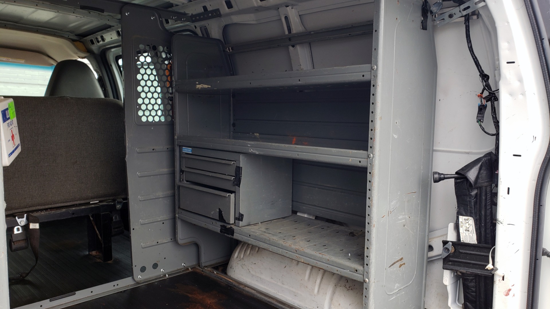 Used 2013 Chevrolet EXPRESS CARGO VAN 2500 / 135IN WB / STORAGE RACKS / RUNS GREAT for sale Sold at Formula Imports in Charlotte NC 28227 25