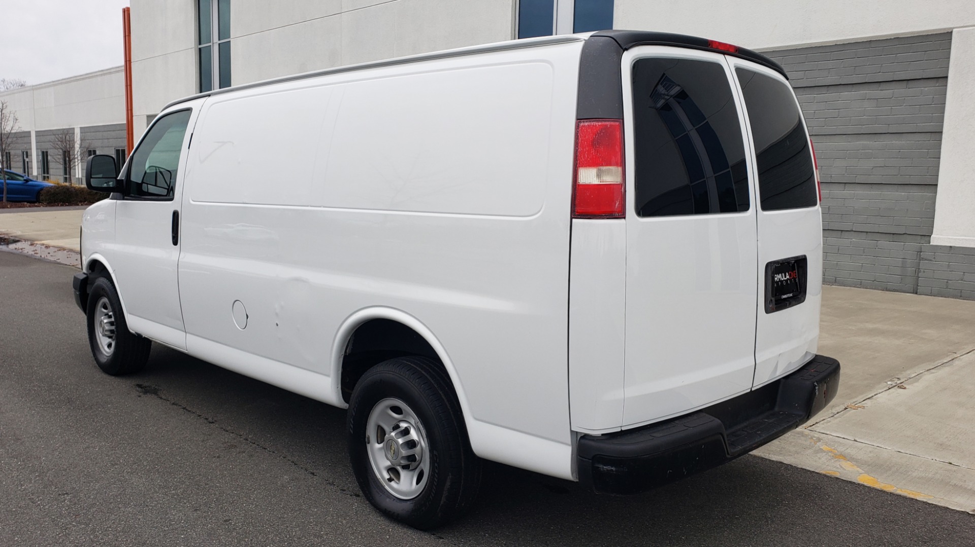 Used 2013 Chevrolet EXPRESS CARGO VAN 2500 / 135IN WB / STORAGE RACKS / RUNS GREAT for sale Sold at Formula Imports in Charlotte NC 28227 3