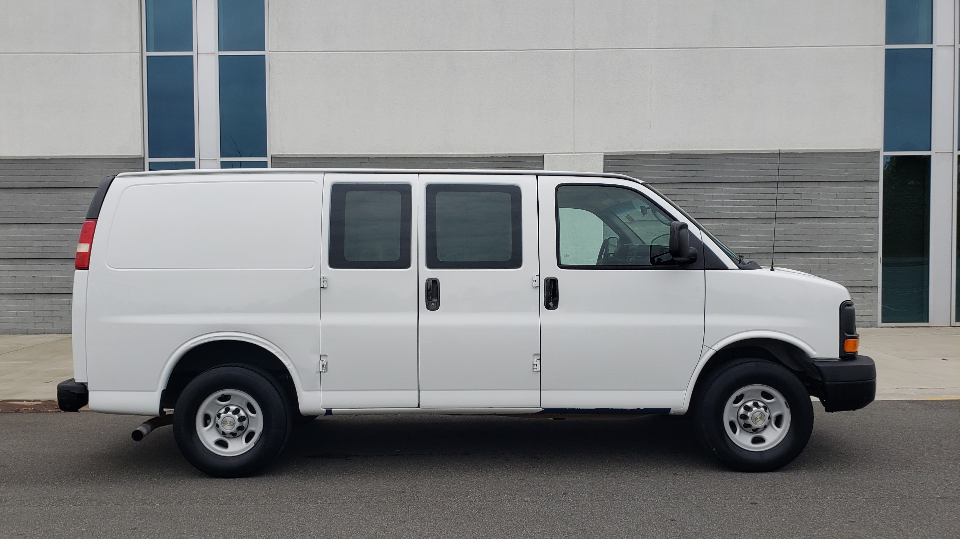 Used 2013 Chevrolet EXPRESS CARGO VAN 2500 / 135IN WB / STORAGE RACKS / RUNS GREAT for sale Sold at Formula Imports in Charlotte NC 28227 5