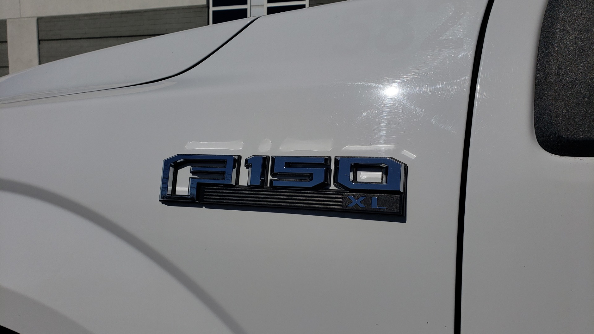 Used 2016 Ford F-150 XL / 2WD / V6 / AUTO / LONG BED / 141IN WB / WORK TRUCK for sale Sold at Formula Imports in Charlotte NC 28227 11