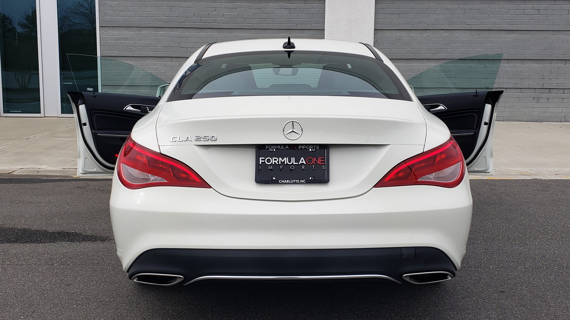 Used 2018 Mercedes-Benz CLA 250 PREMIUM / NAV / PANO-ROOF / APPLE CARPLAY / REARVIEW for sale Sold at Formula Imports in Charlotte NC 28227 26
