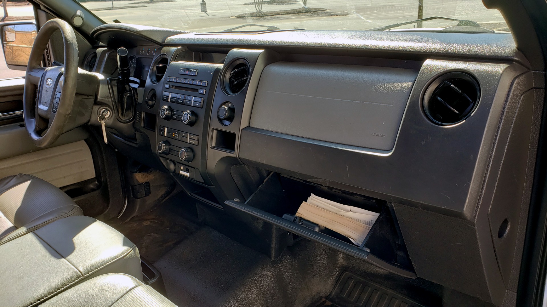 Used 2013 Ford F-150 XL / 2WD / V6 / AUTO / LONG BED / 145IN WB / WORK TRUCK for sale Sold at Formula Imports in Charlotte NC 28227 48