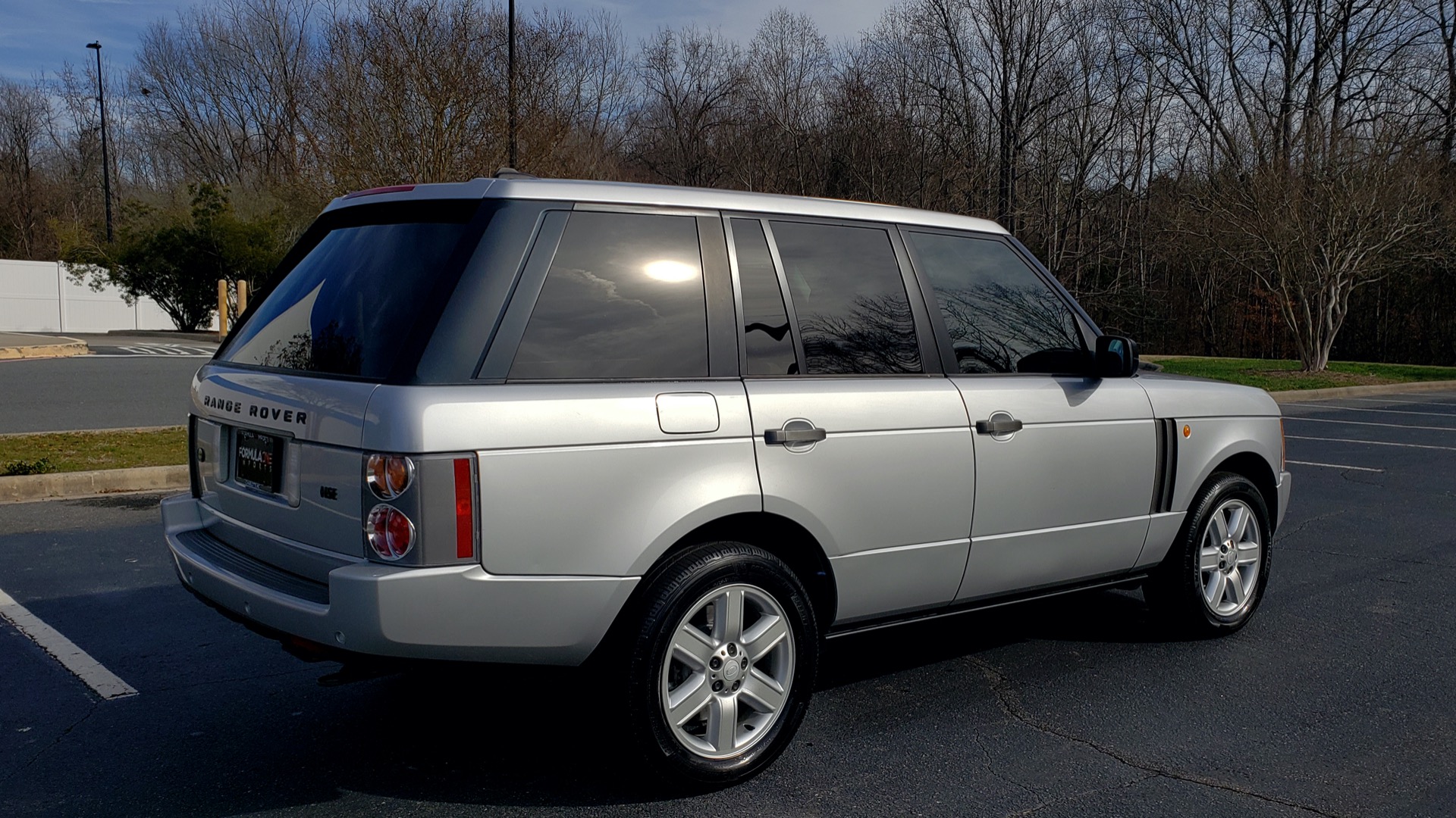 Used 2005 Land Rover RANGE ROVER HSE / V8 / NAV / SUNROOF / HTD STS / HTD STRNG WHL for sale Sold at Formula Imports in Charlotte NC 28227 6