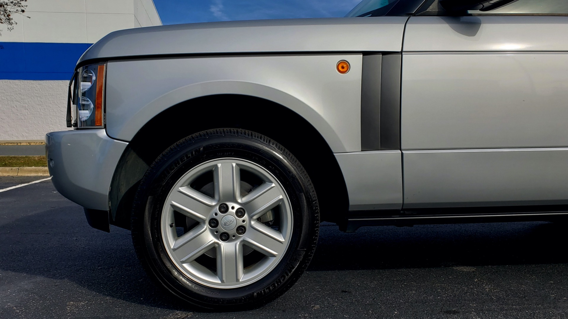 Used 2005 Land Rover RANGE ROVER HSE / V8 / NAV / SUNROOF / HTD STS / HTD STRNG WHL for sale Sold at Formula Imports in Charlotte NC 28227 75