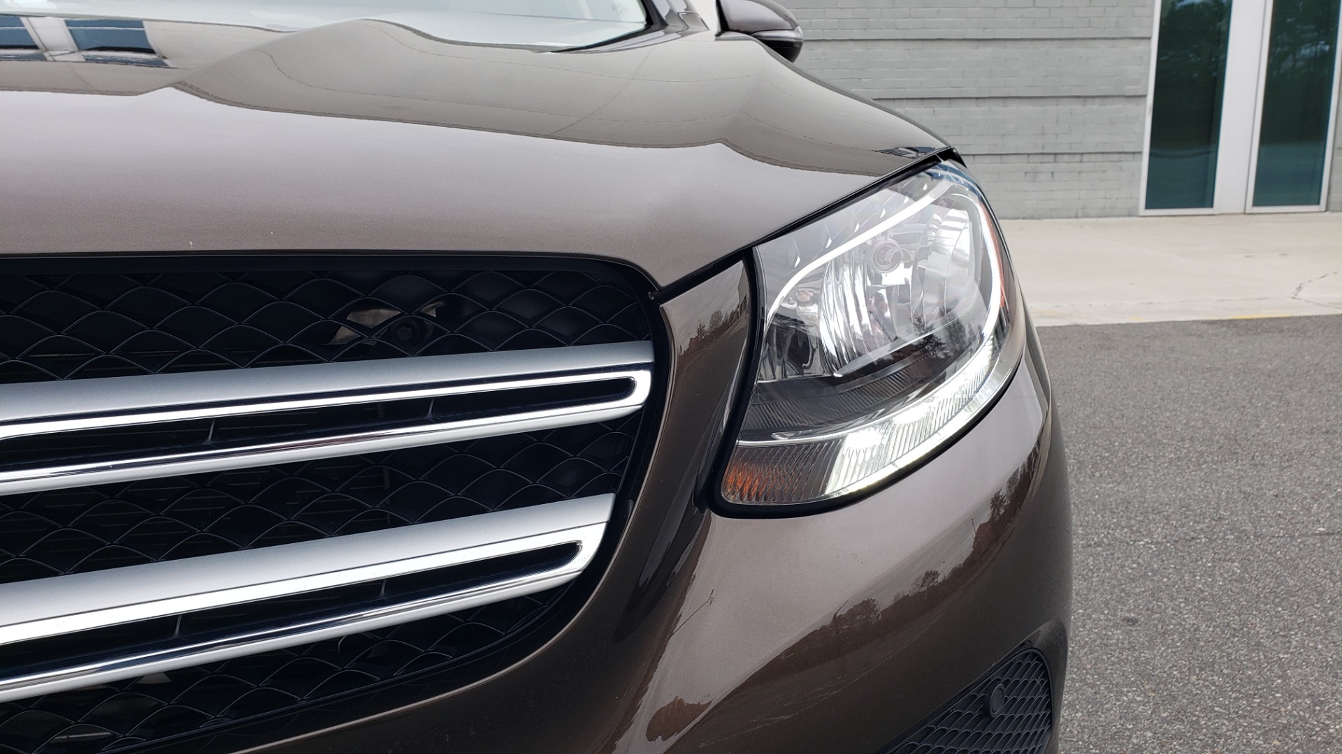 Used 2018 Mercedes-Benz GLC 300 4MATIC / PREM PKG / MULTIMEDIA / PANO-ROOF / BURMESTER for sale Sold at Formula Imports in Charlotte NC 28227 20