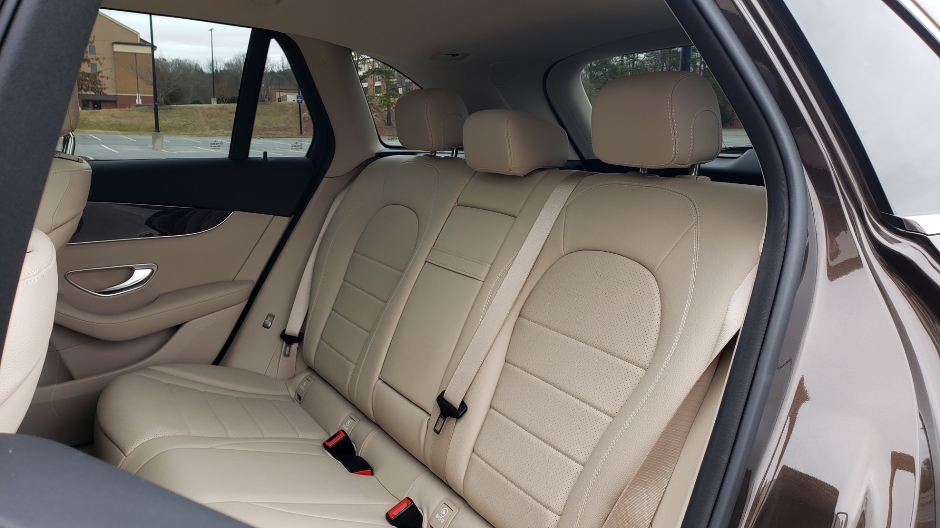 Used 2018 Mercedes-Benz GLC 300 4MATIC / PREM PKG / MULTIMEDIA / PANO-ROOF / BURMESTER for sale Sold at Formula Imports in Charlotte NC 28227 59
