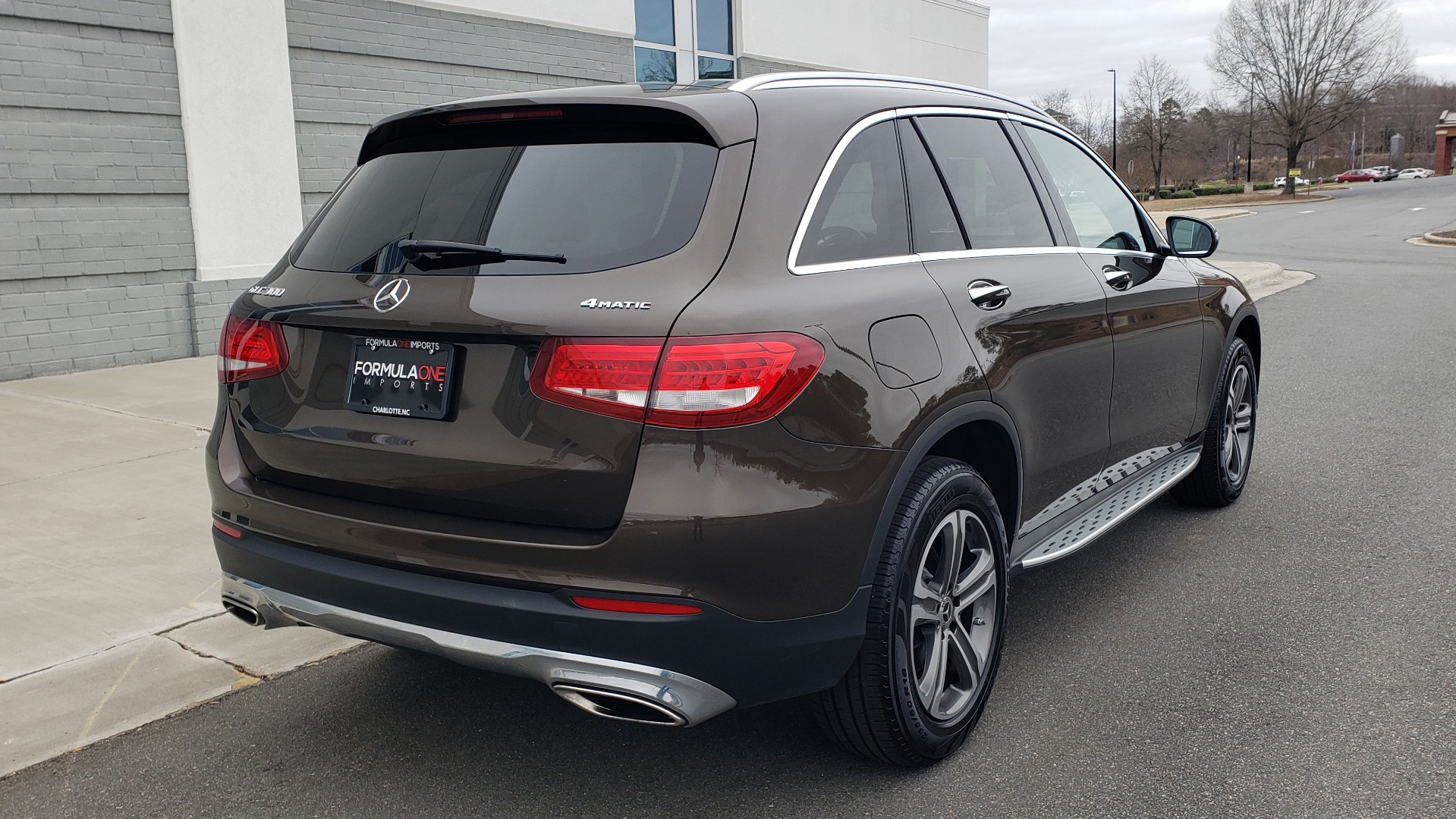 Used 2018 Mercedes-Benz GLC 300 4MATIC / PREM PKG / MULTIMEDIA / PANO-ROOF / BURMESTER for sale Sold at Formula Imports in Charlotte NC 28227 6