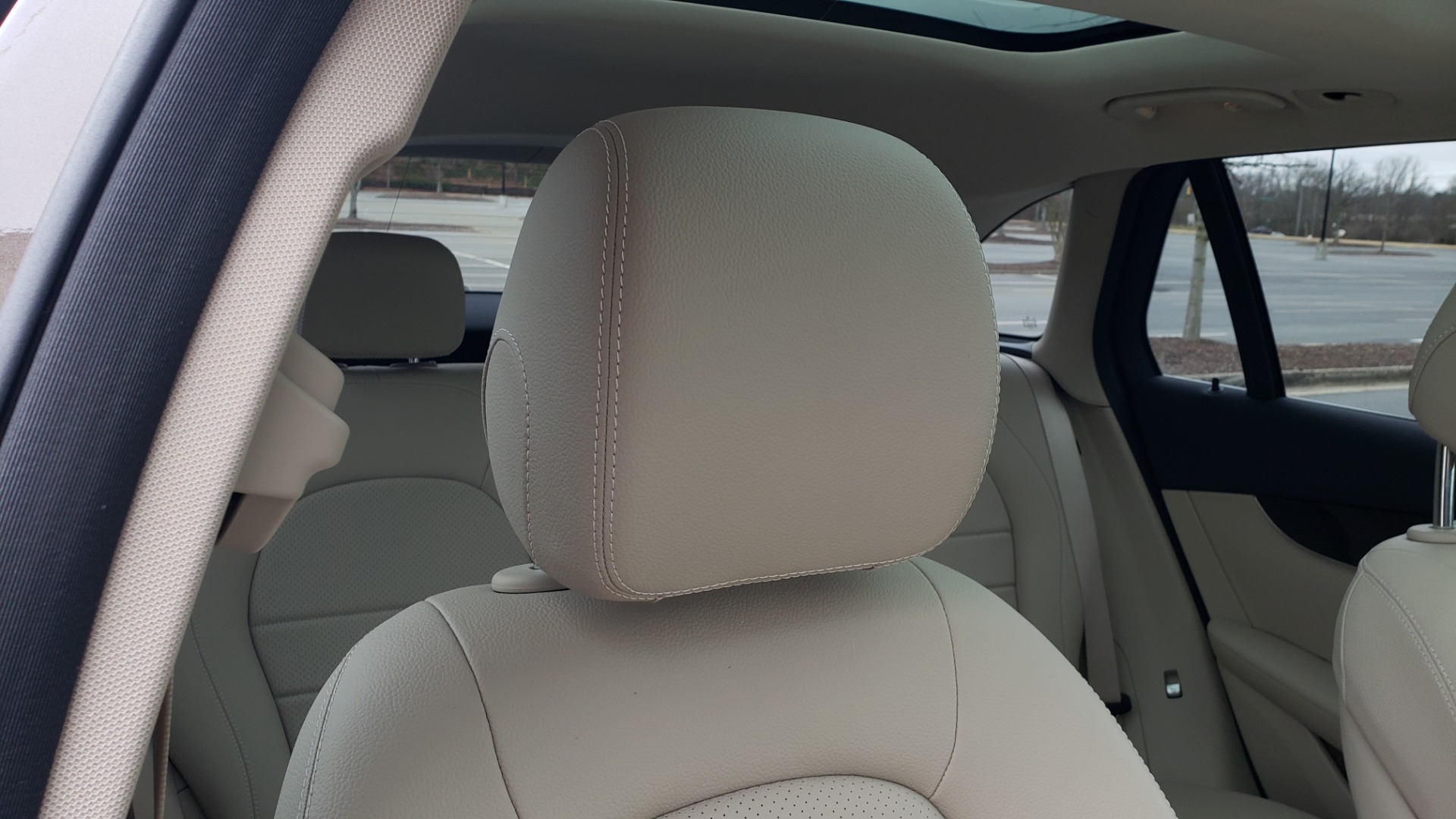 Used 2018 Mercedes-Benz GLC 300 4MATIC / PREM PKG / MULTIMEDIA / PANO-ROOF / BURMESTER for sale Sold at Formula Imports in Charlotte NC 28227 65