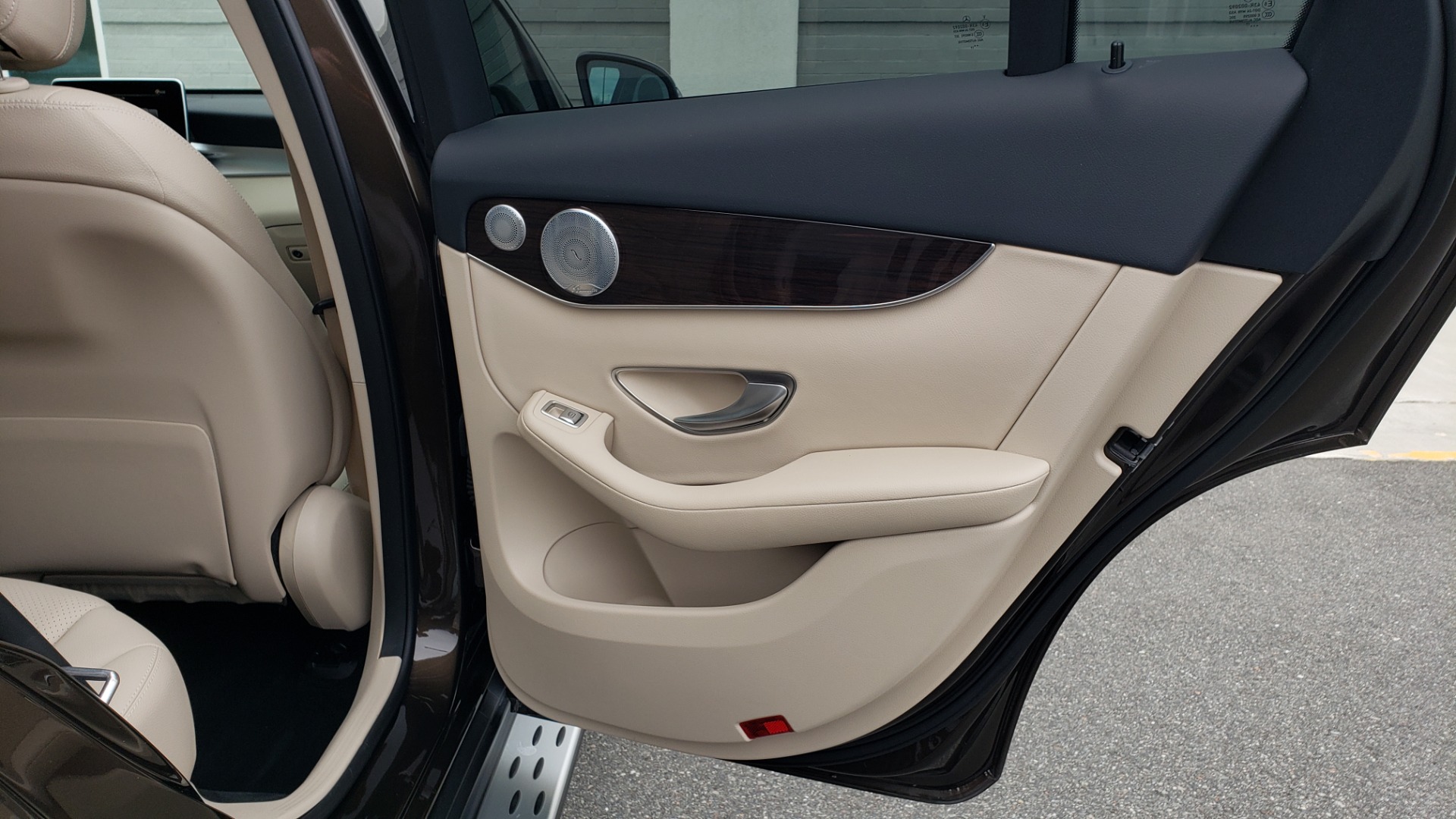 Used 2018 Mercedes-Benz GLC 300 4MATIC / PREM PKG / MULTIMEDIA / PANO-ROOF / BURMESTER for sale Sold at Formula Imports in Charlotte NC 28227 68
