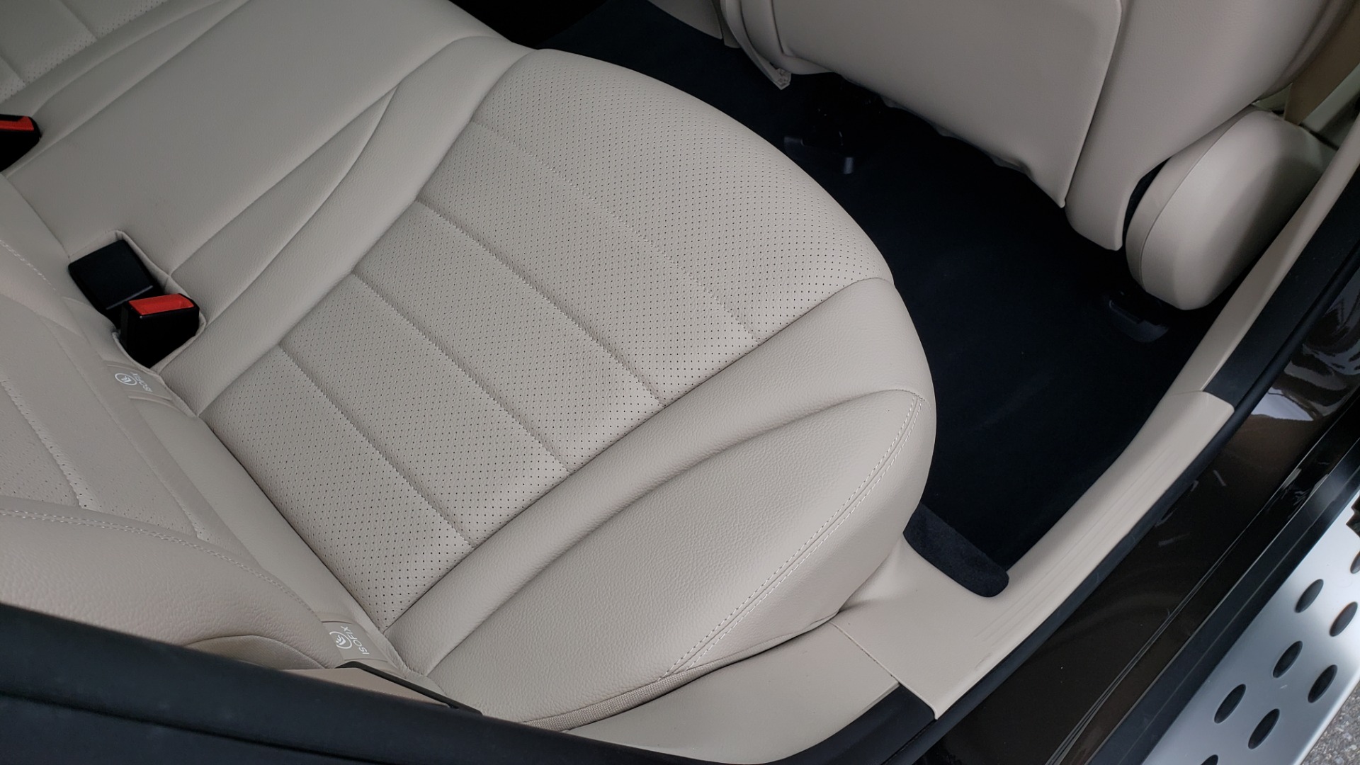 Used 2018 Mercedes-Benz GLC 300 4MATIC / PREM PKG / MULTIMEDIA / PANO-ROOF / BURMESTER for sale Sold at Formula Imports in Charlotte NC 28227 70