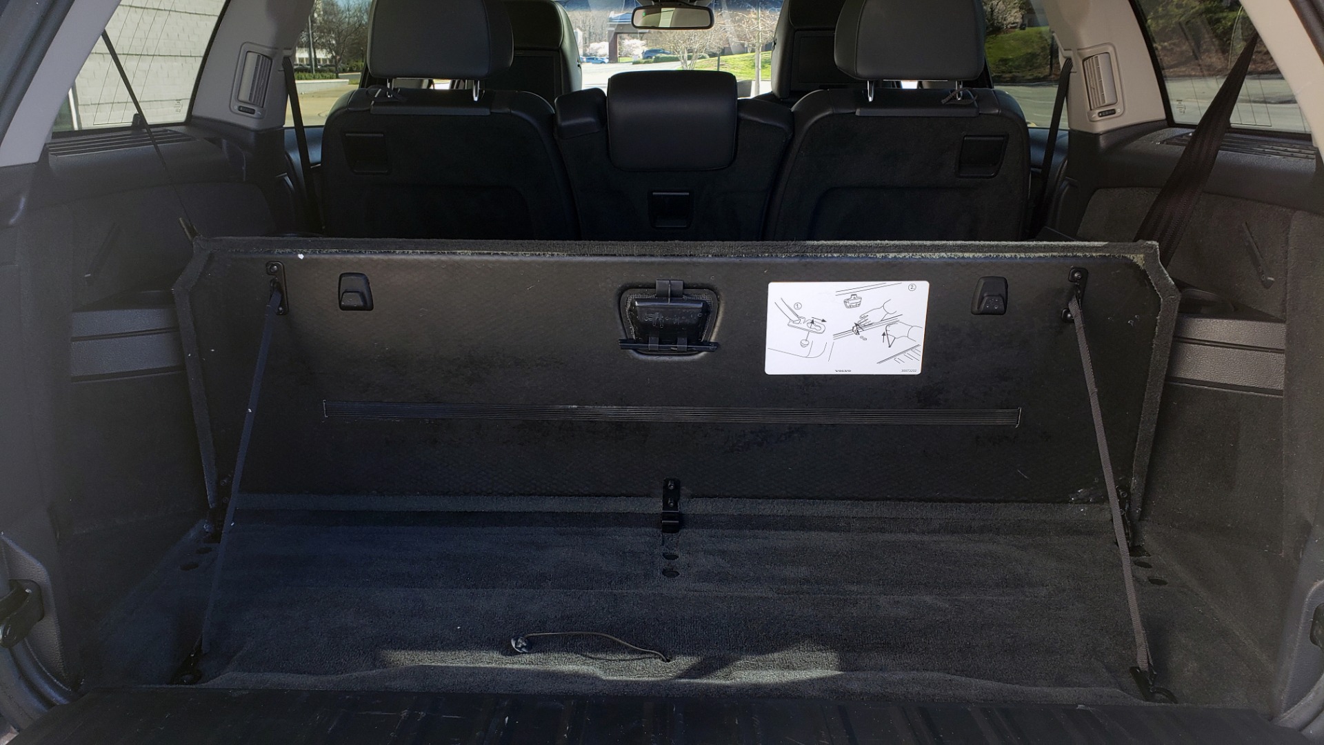 Used 2013 Volvo XC90 PREMIUM PLUS / AWD / HEATED SEATS / SUNROOF / 3-ROW / REARVIEW for sale Sold at Formula Imports in Charlotte NC 28227 17