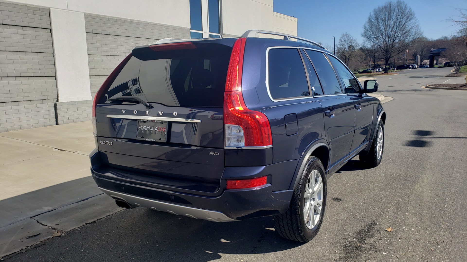 Used 2013 Volvo XC90 PREMIUM PLUS / AWD / HEATED SEATS / SUNROOF / 3-ROW / REARVIEW for sale Sold at Formula Imports in Charlotte NC 28227 2