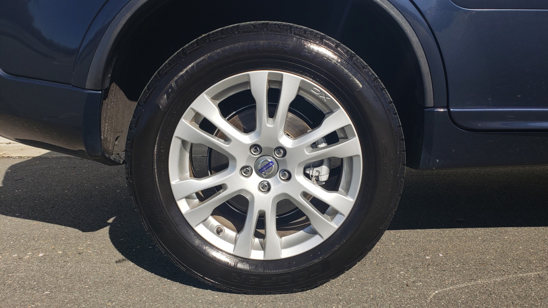 Used 2013 Volvo XC90 PREMIUM PLUS / AWD / HEATED SEATS / SUNROOF / 3-ROW / REARVIEW for sale Sold at Formula Imports in Charlotte NC 28227 86