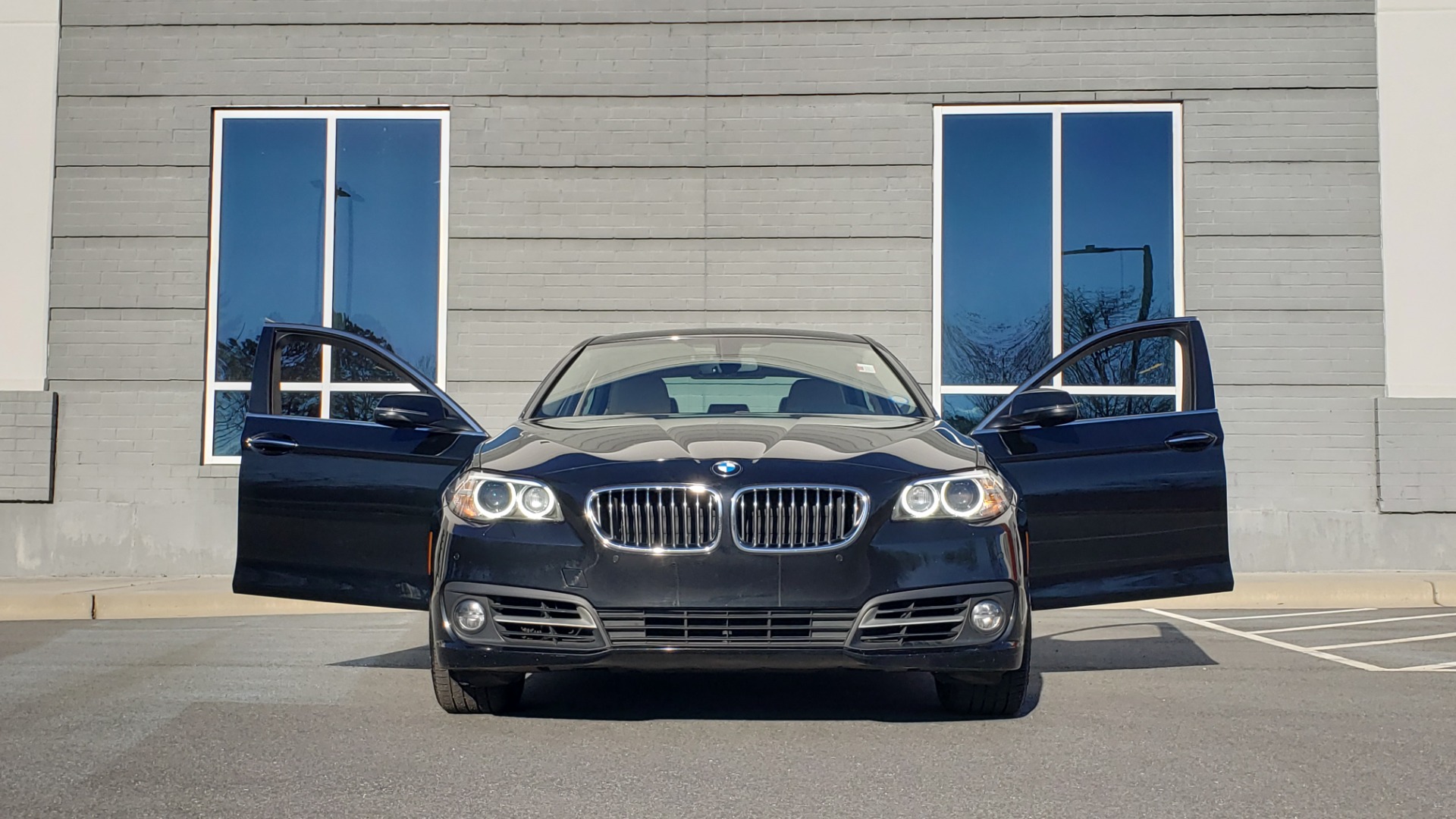 Used 2015 BMW 5 SERIES 528IXDRIVE PREMIUM / CLD WTHR / DRVR ASST PKG / HTD STS for sale Sold at Formula Imports in Charlotte NC 28227 18