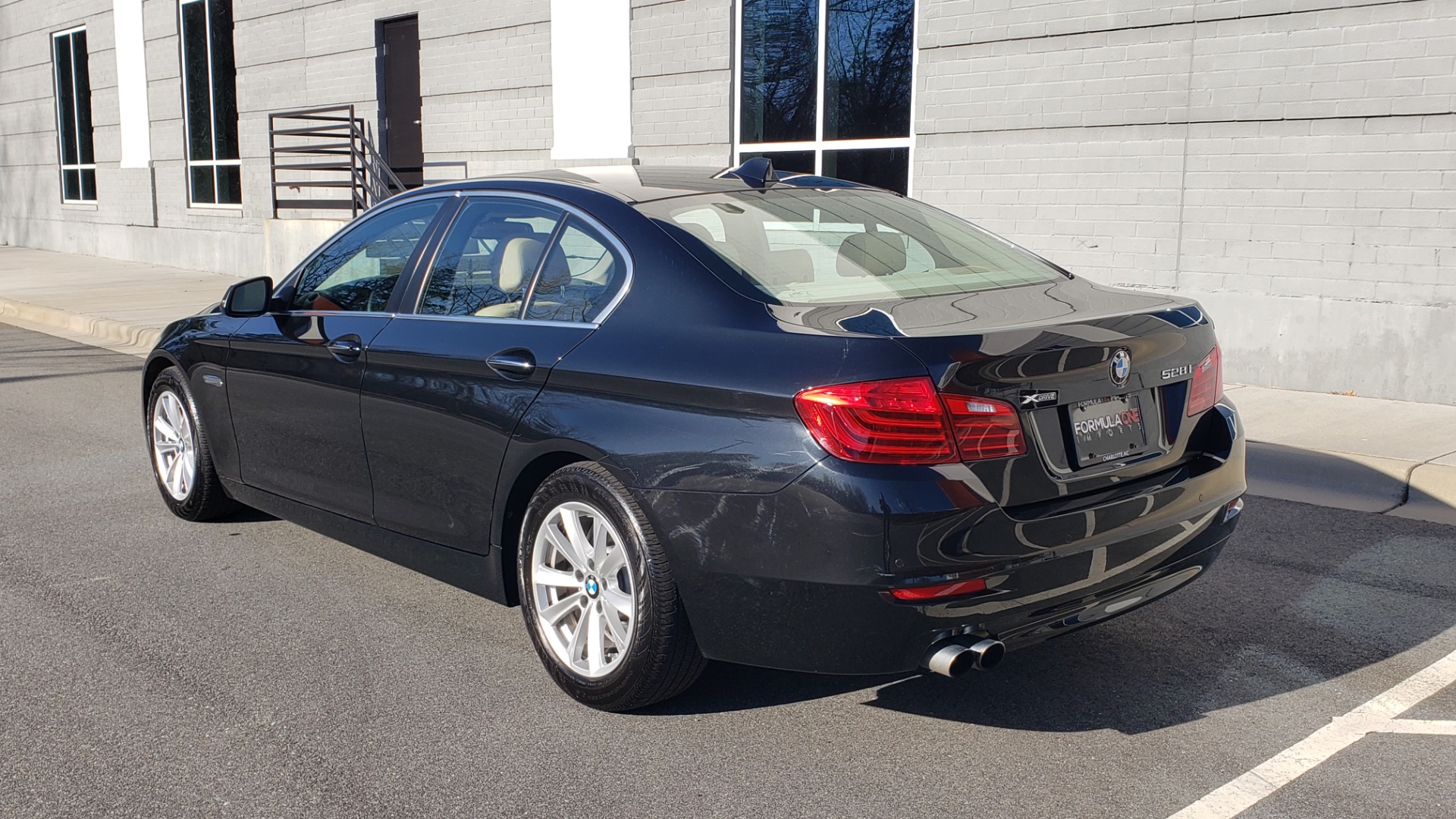 Used 2015 BMW 5 SERIES 528IXDRIVE PREMIUM / CLD WTHR / DRVR ASST PKG / HTD STS for sale Sold at Formula Imports in Charlotte NC 28227 4