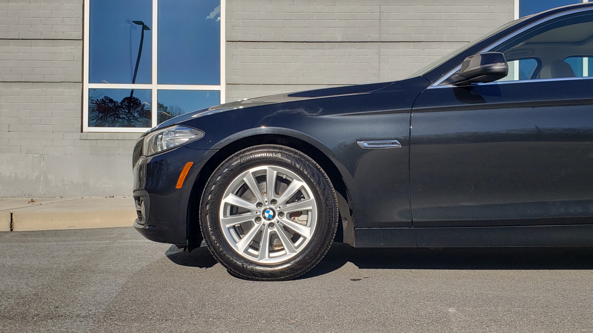 Used 2015 BMW 5 SERIES 528IXDRIVE PREMIUM / CLD WTHR / DRVR ASST PKG / HTD STS for sale Sold at Formula Imports in Charlotte NC 28227 64